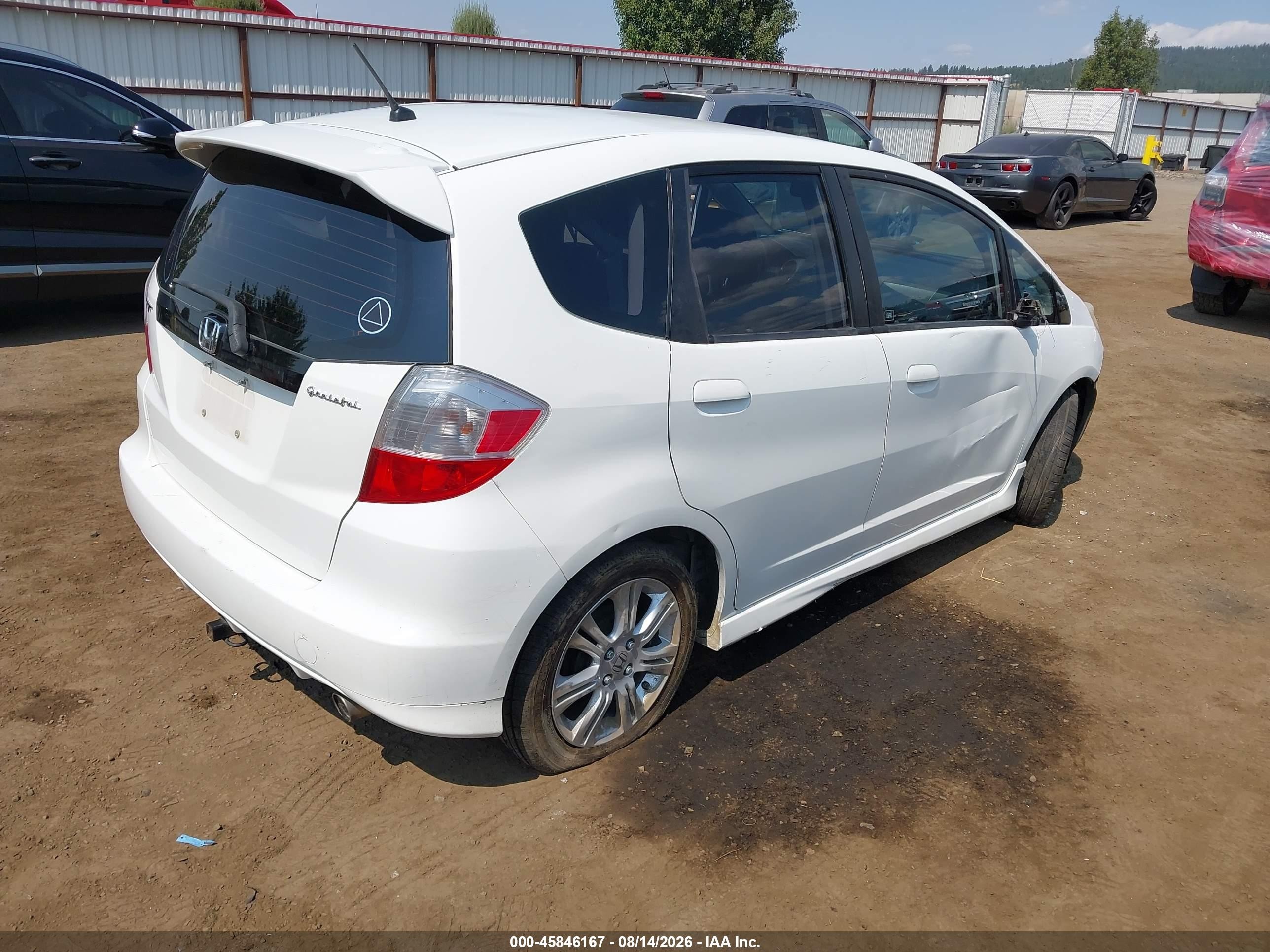 2010 Honda Fit Sport White vin: JHMGE8H47AS014312
