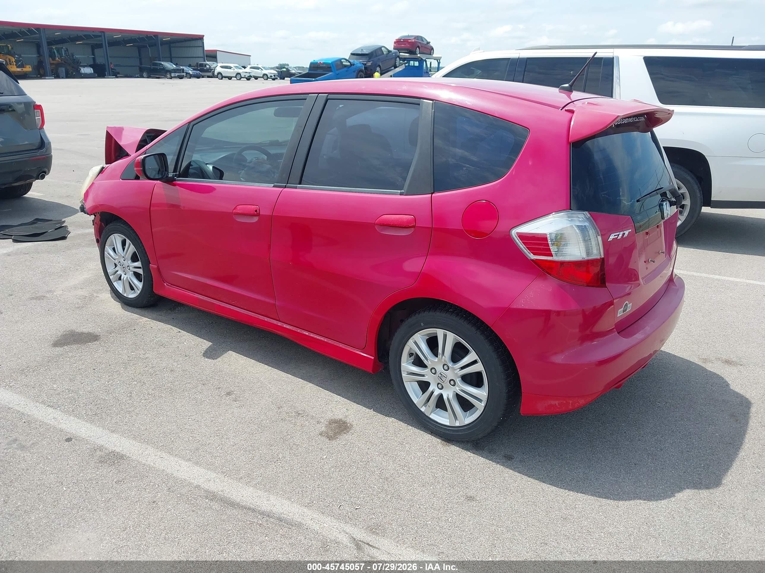 2010 Honda Fit Sport Red vin: JHMGE8H48AC003622