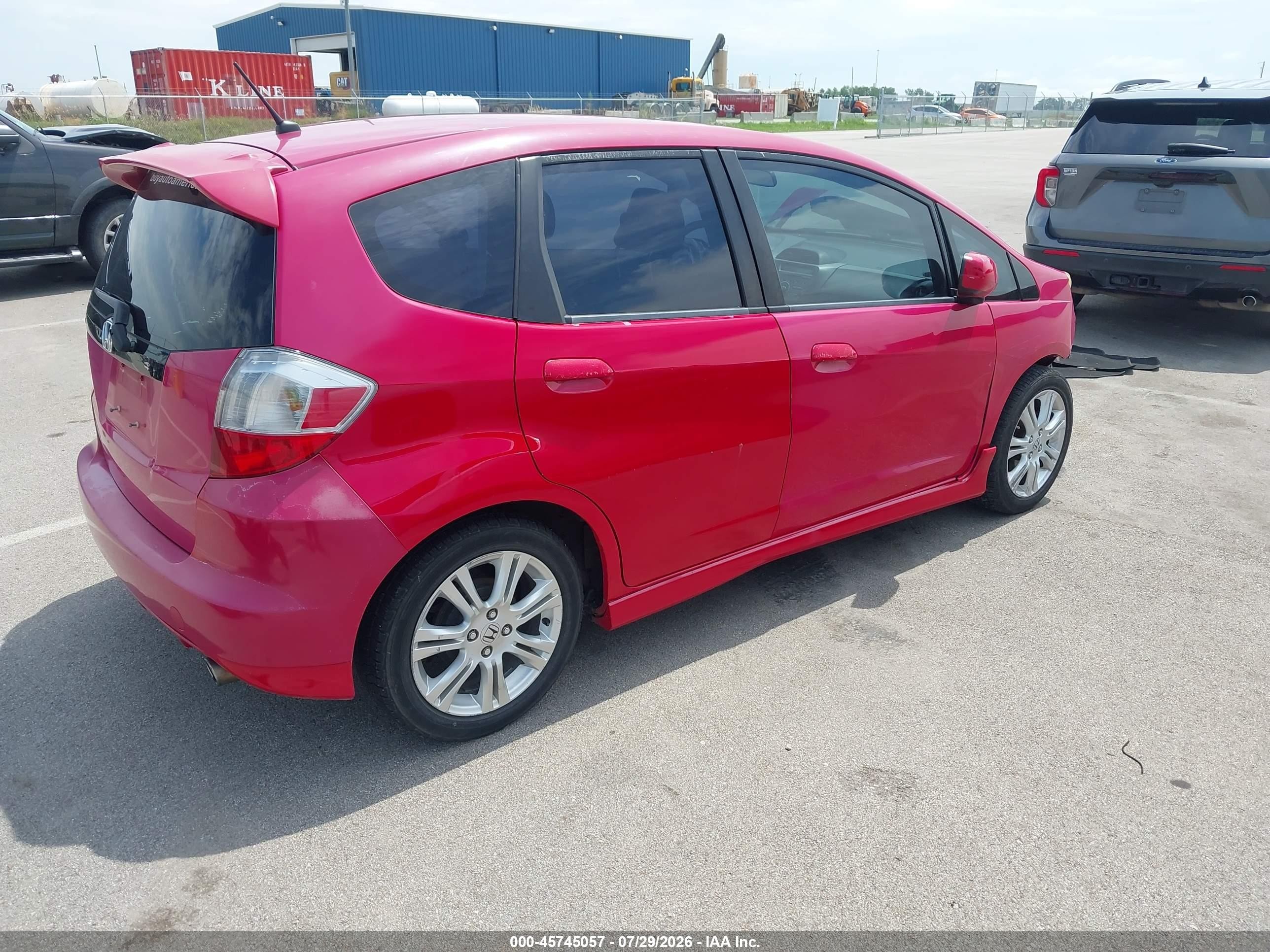 2010 Honda Fit Sport Red vin: JHMGE8H48AC003622