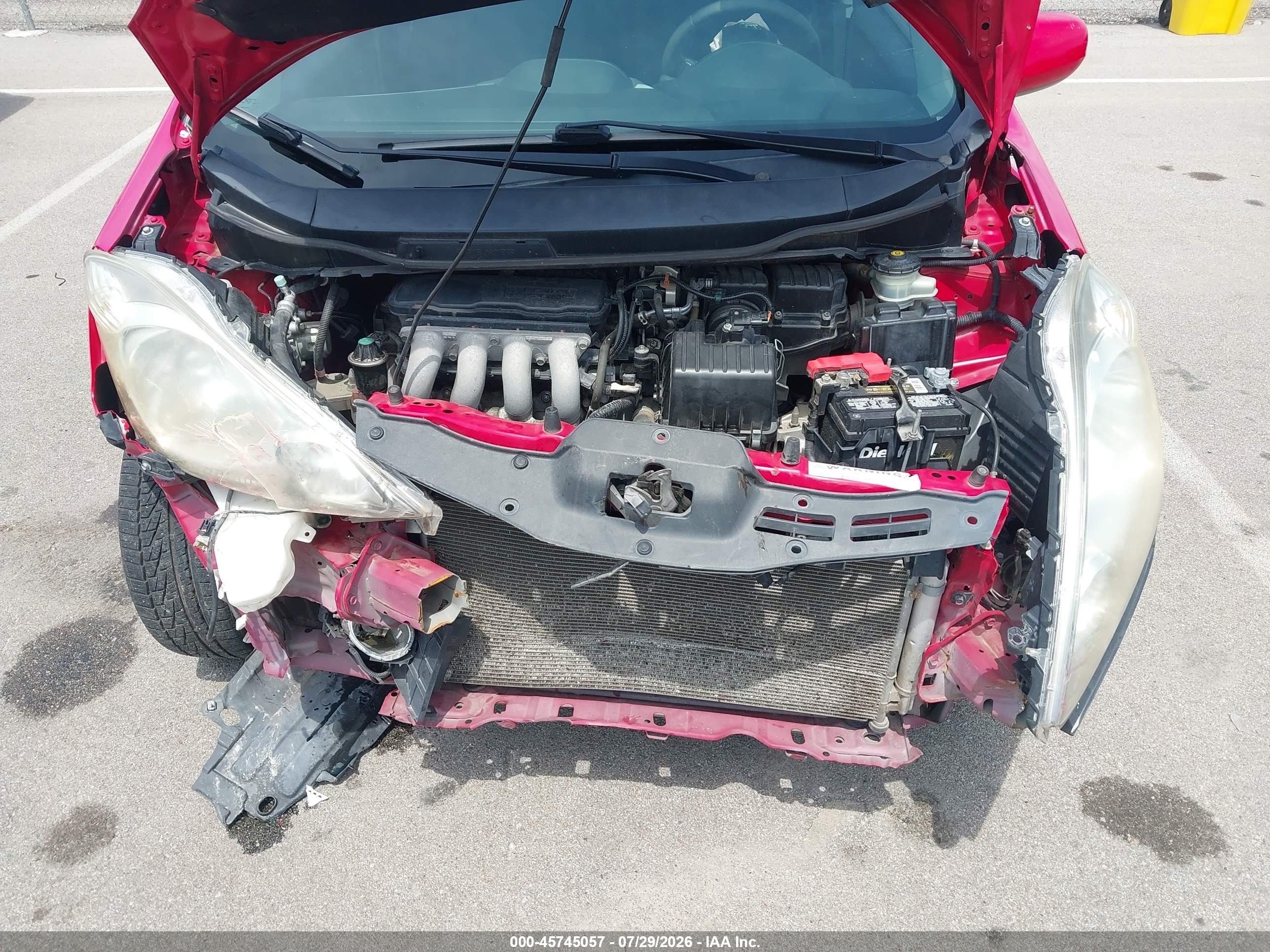 2010 Honda Fit Sport Red vin: JHMGE8H48AC003622