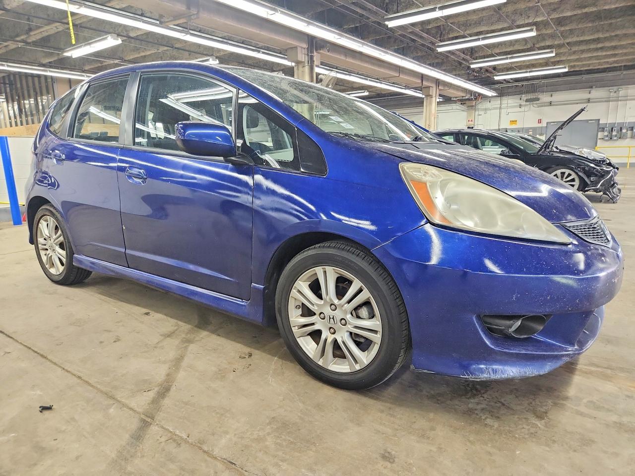 2010 Honda Fit Sport Blue vin: JHMGE8H48AC025023