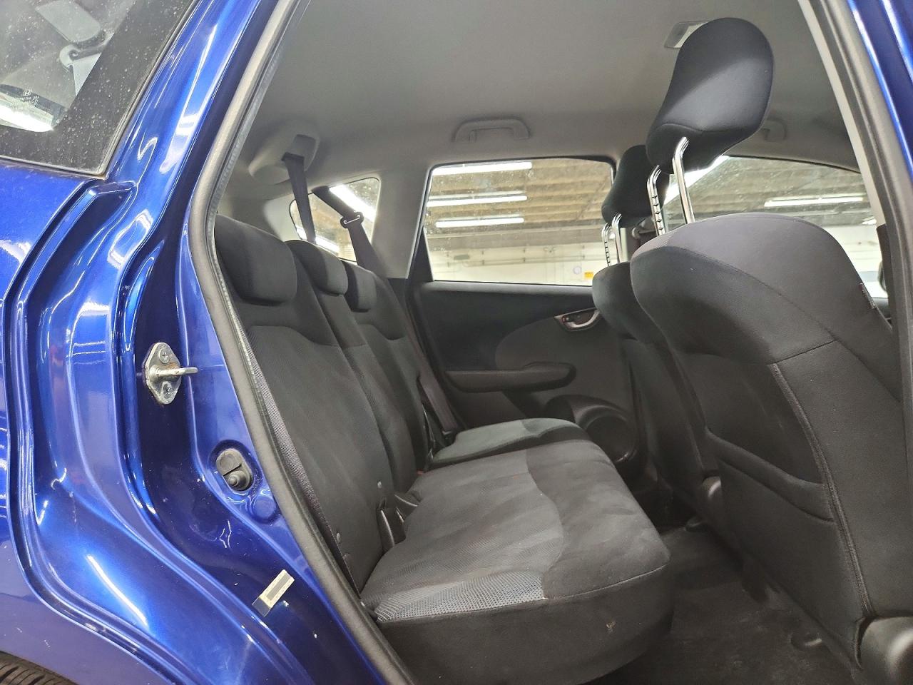 2010 Honda Fit Sport Blue vin: JHMGE8H48AC025023