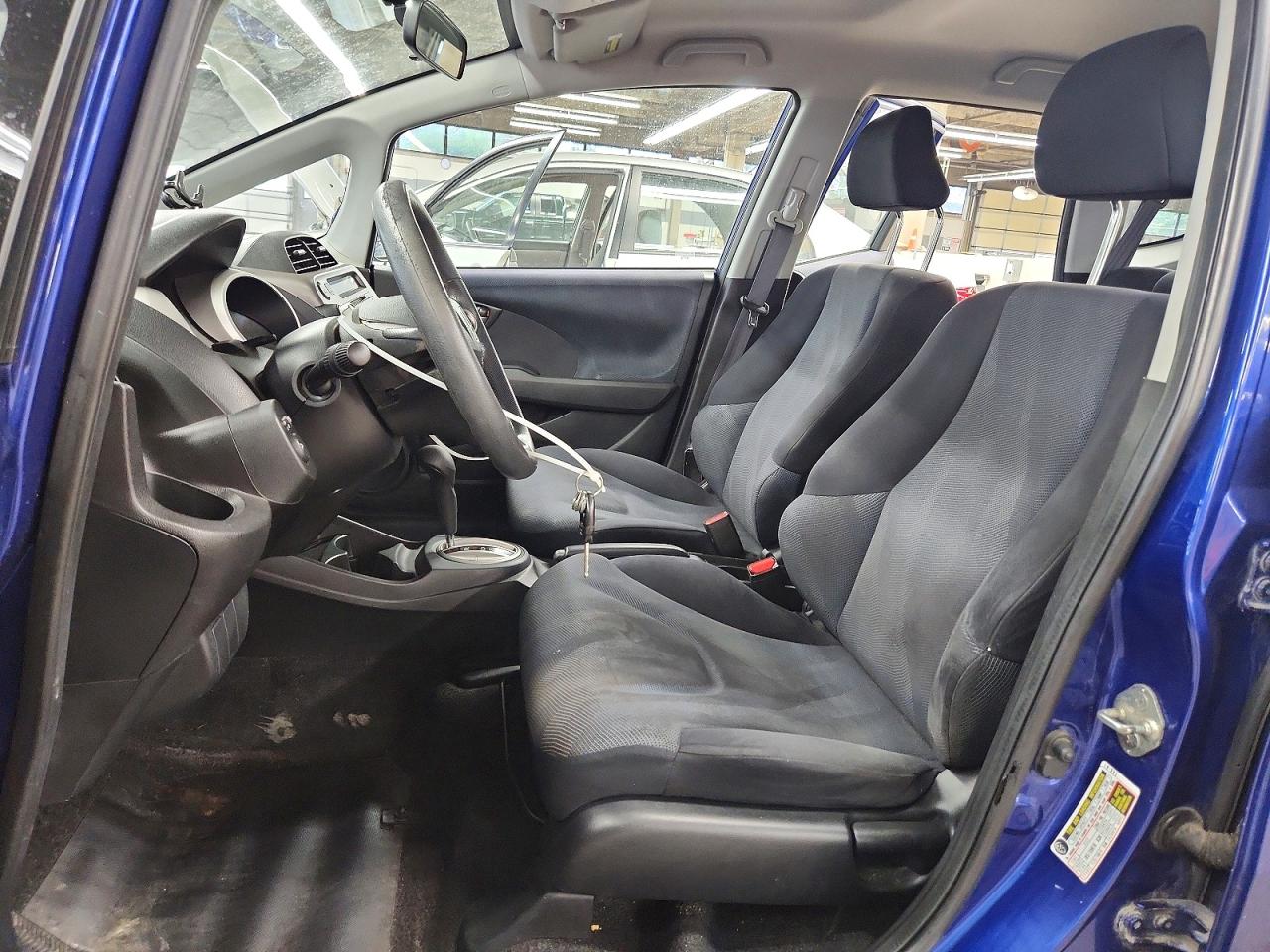 2010 Honda Fit Sport Blue vin: JHMGE8H48AC025023