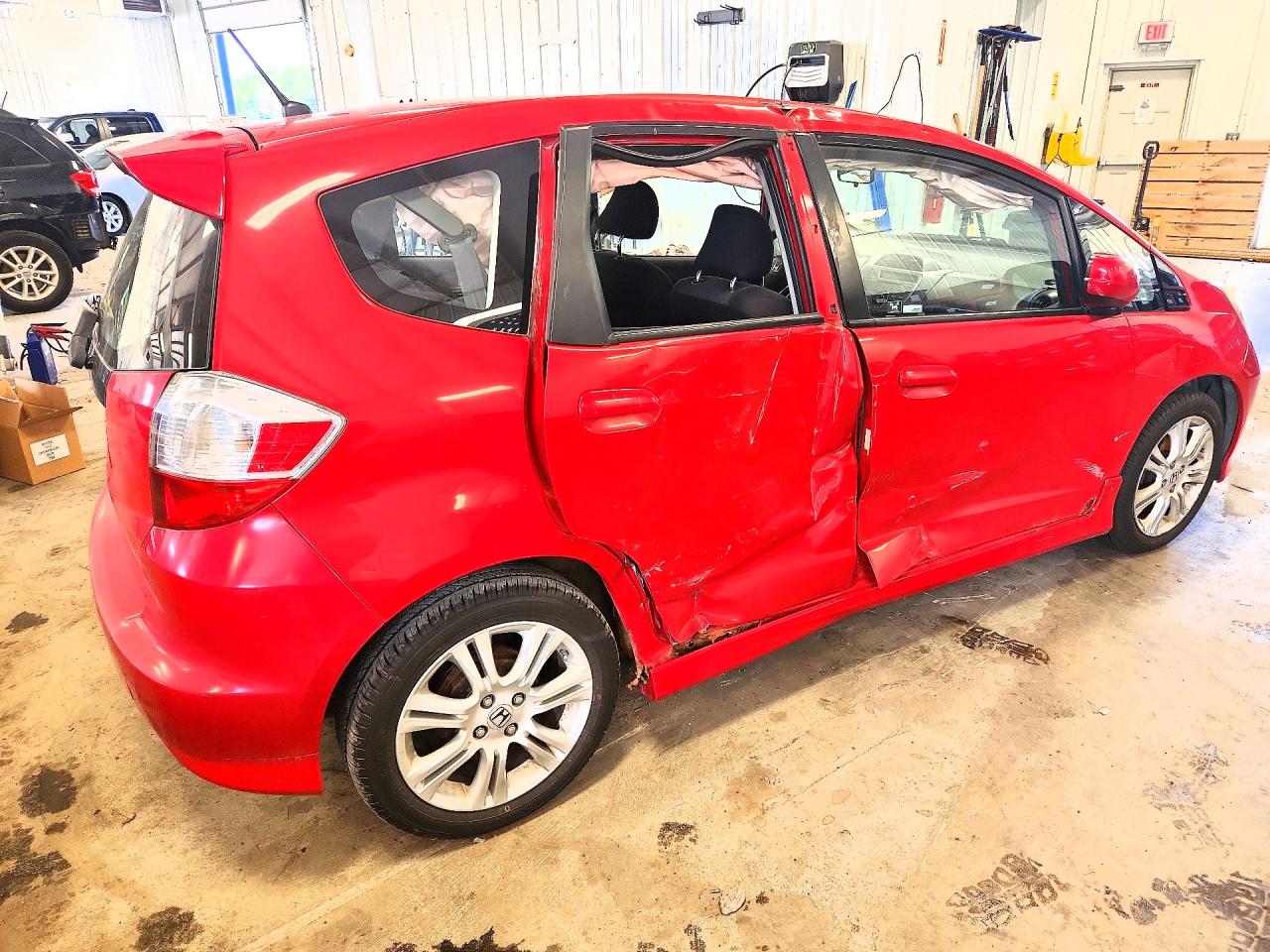 2010 Honda Fit Sport Красный vin: JHMGE8H48AC029427
