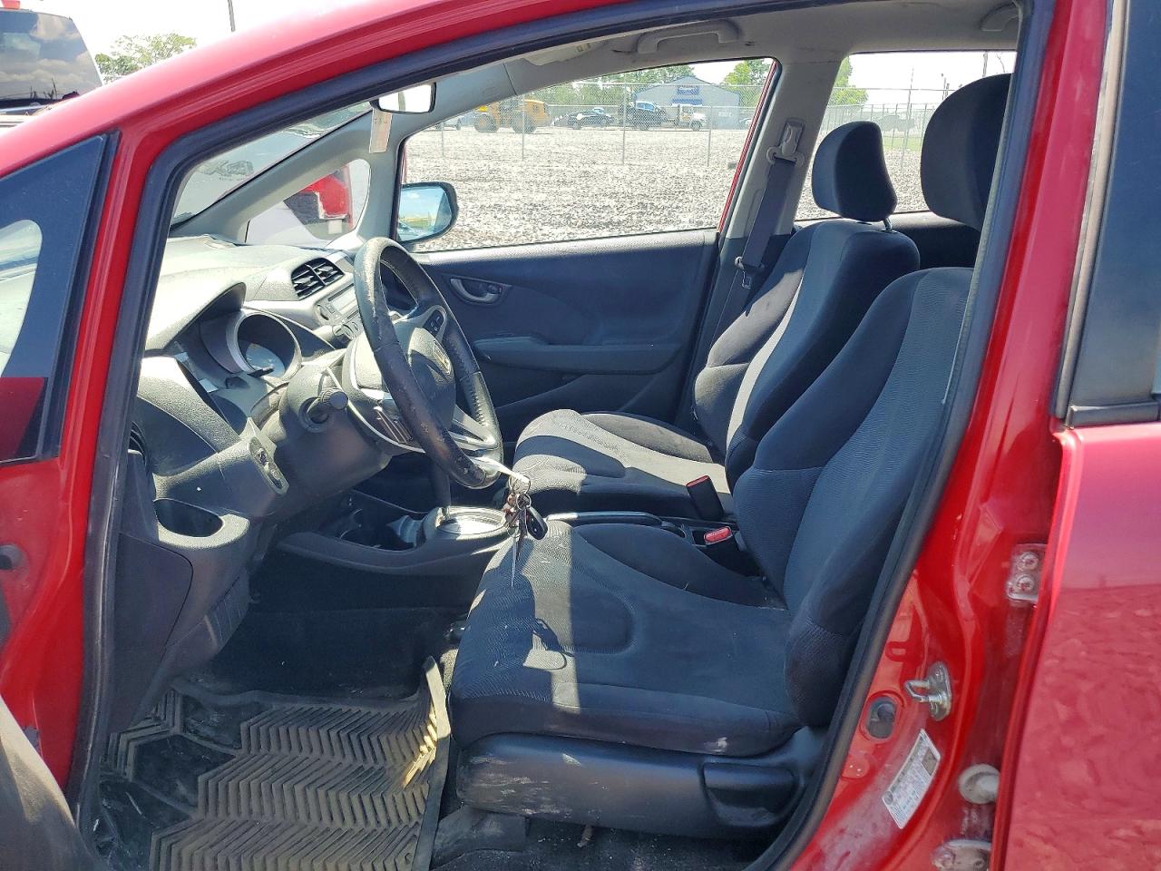 2010 Honda Fit Sport Red vin: JHMGE8H48AS002251
