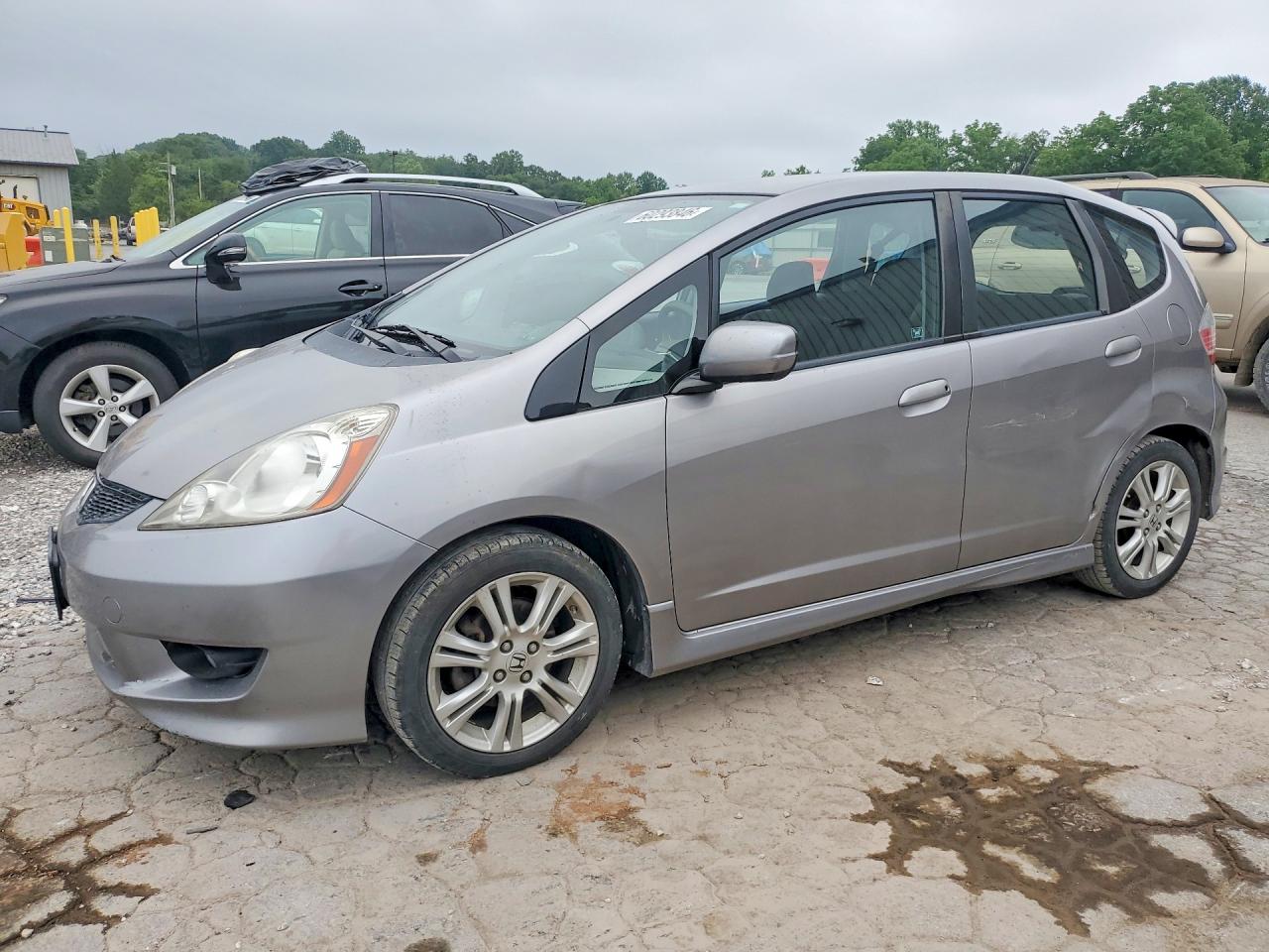 2010 Honda Fit Sport Silver vin: JHMGE8H48AS015386