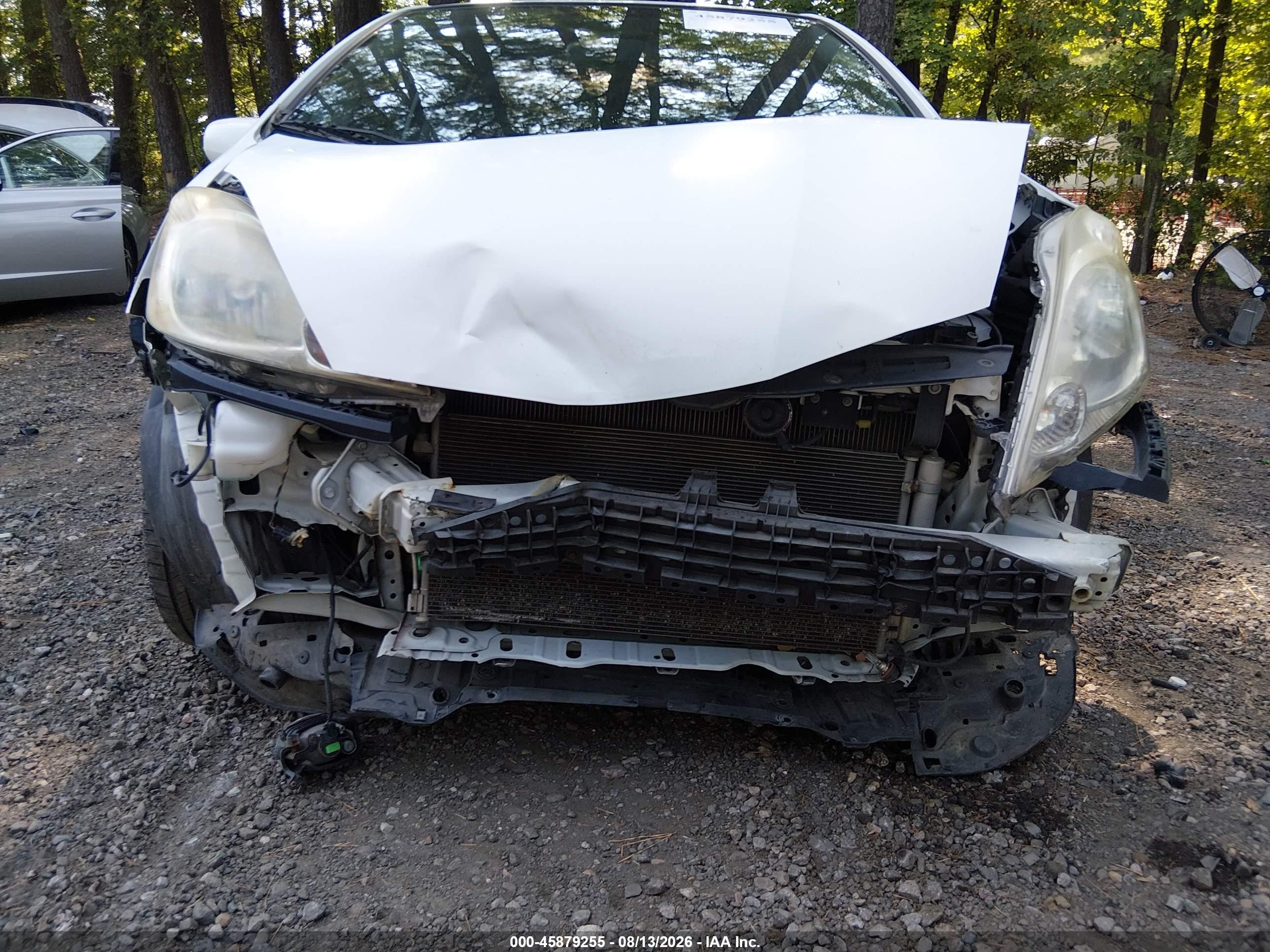 2010 Honda Fit Sport White vin: JHMGE8H4XAC016582