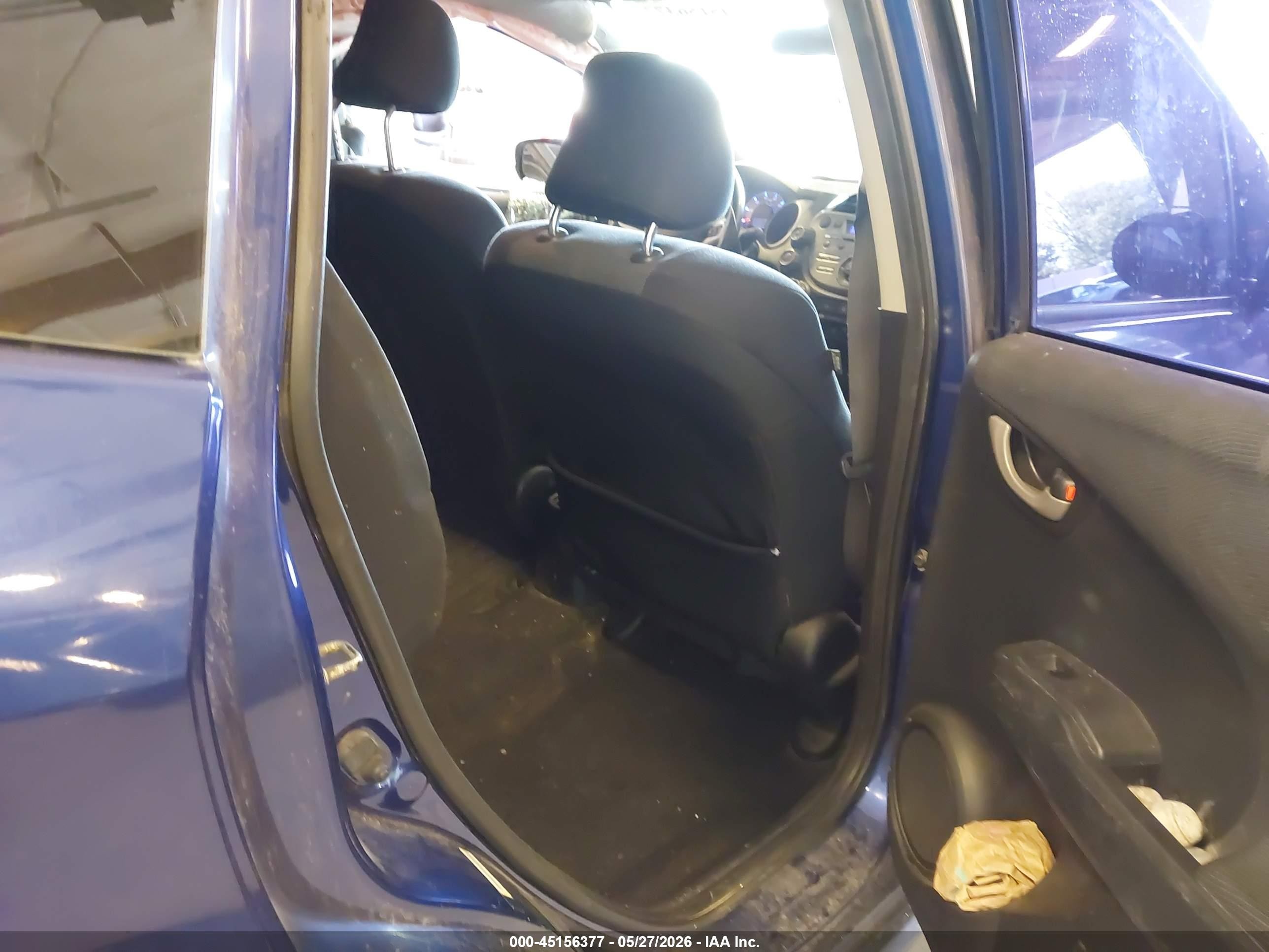 2010 Honda Fit Sport Blue vin: JHMGE8H4XAC024567
