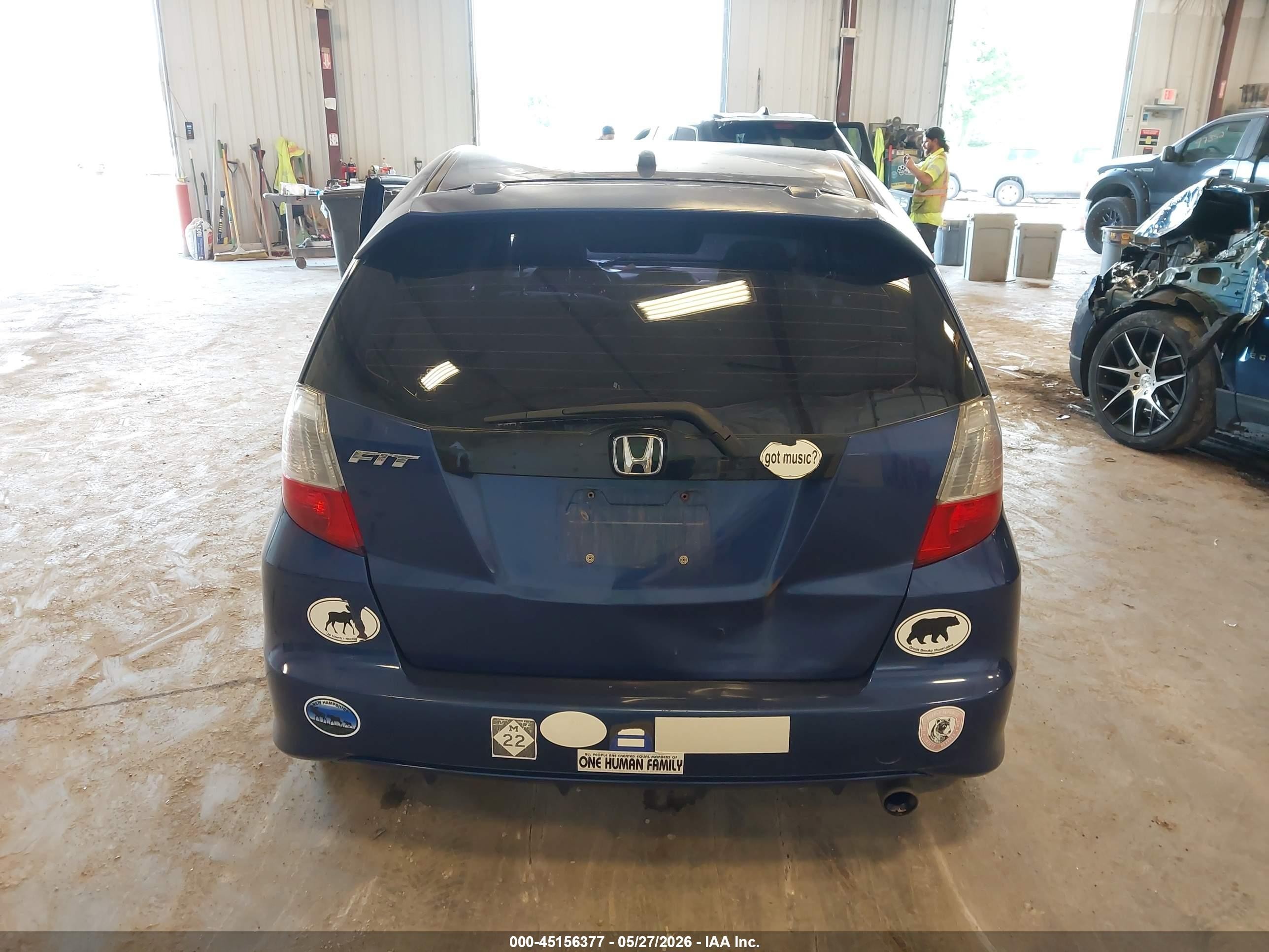 2010 Honda Fit Sport Blue vin: JHMGE8H4XAC024567