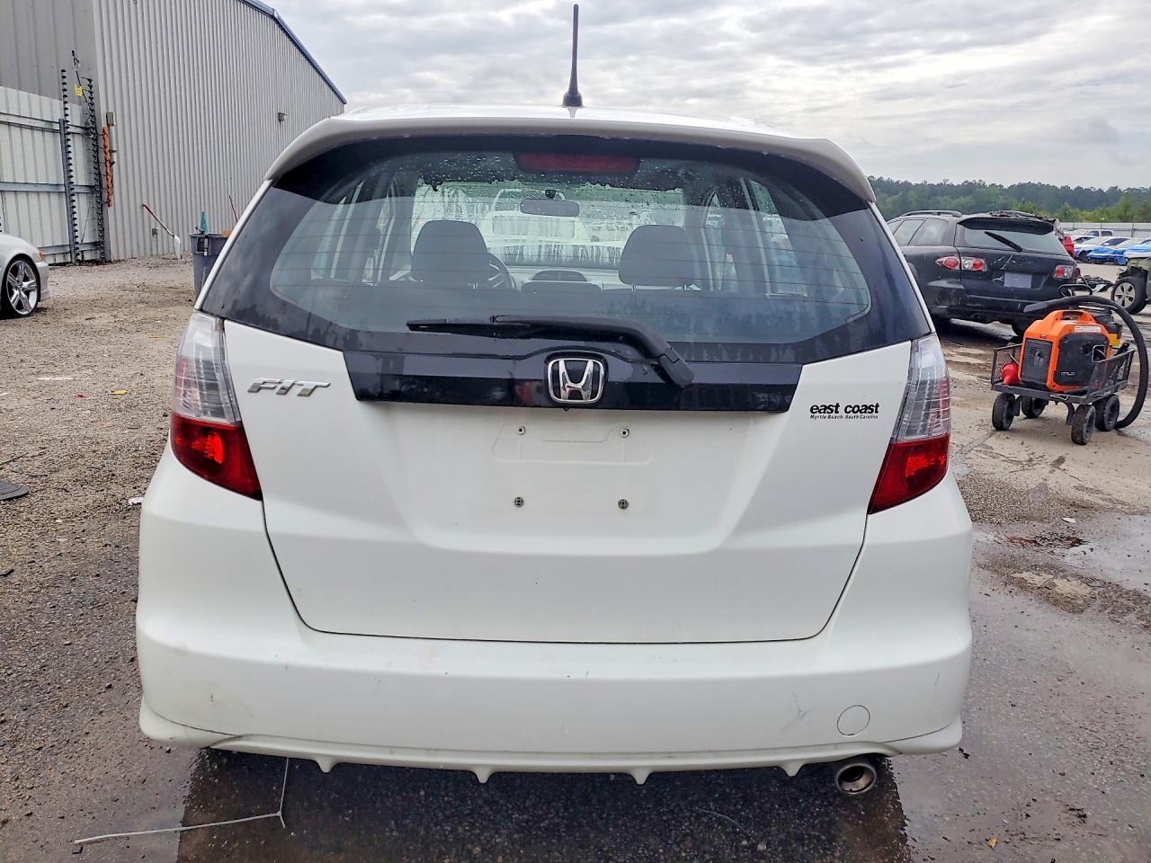 2010 Honda Fit Sport White vin: JHMGE8H4XAC024648
