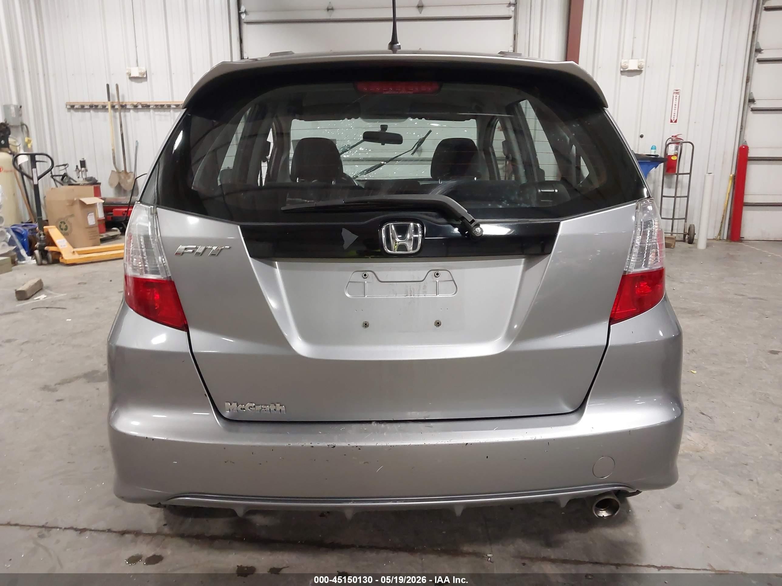 2010 Honda Fit Sport Silver vin: JHMGE8H4XAC036265