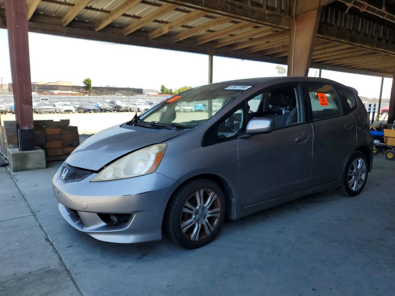 2010 Honda Fit Sport Silver vin: JHMGE8H4XAS007645