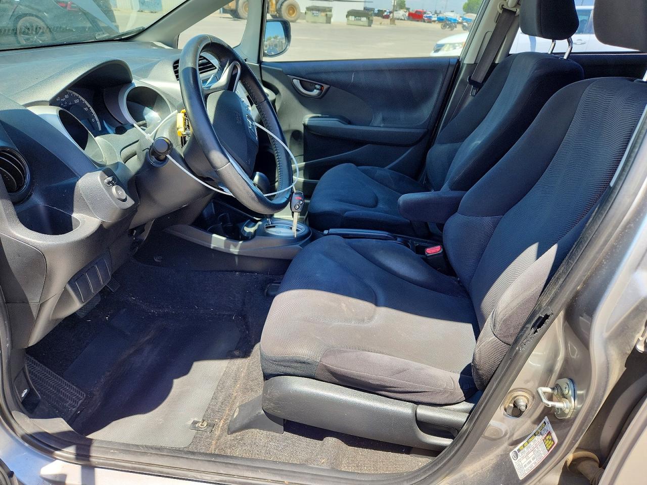 2010 Honda Fit Sport Silver vin: JHMGE8H4XAS016636