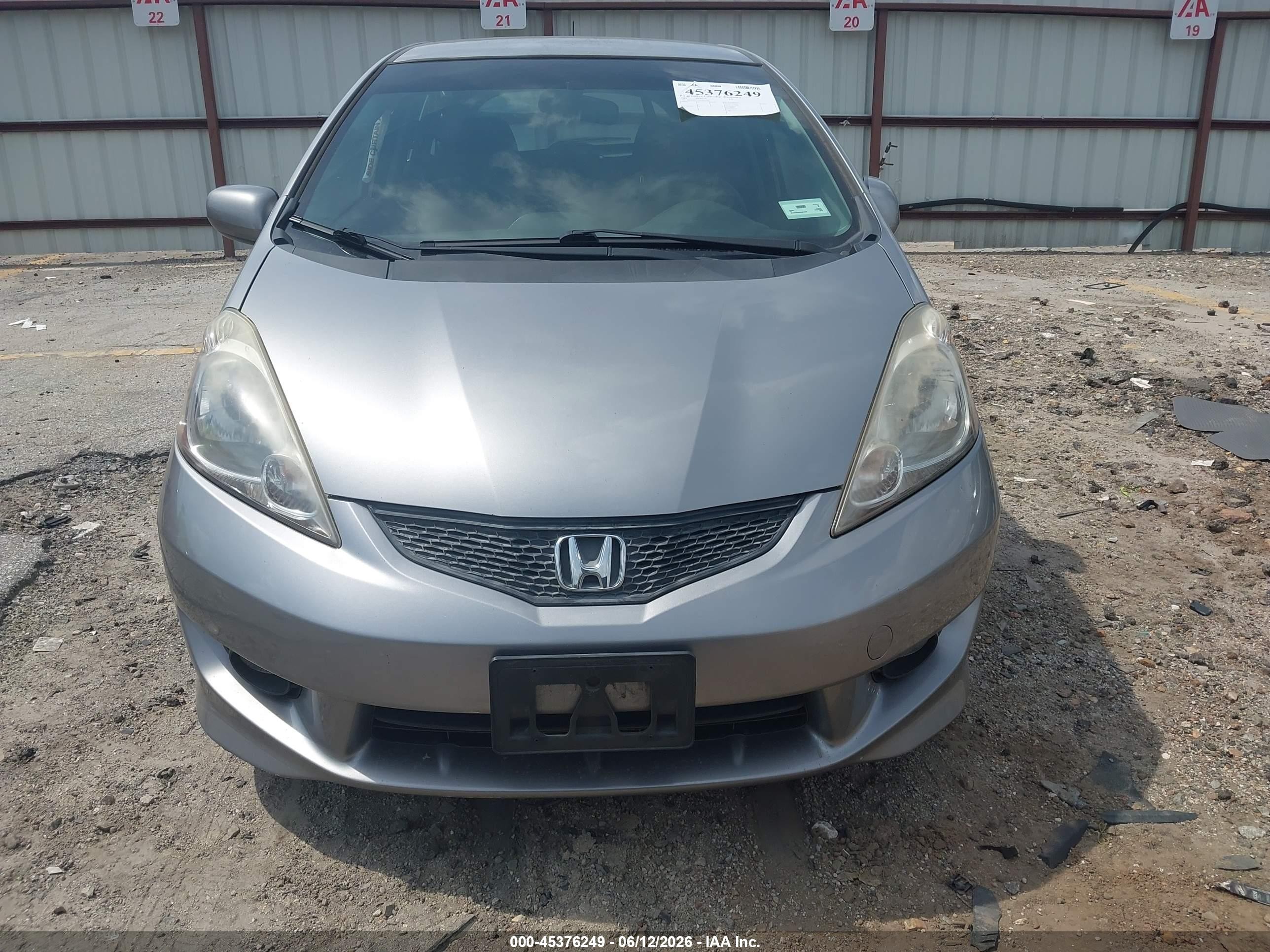 2010 Honda Fit Sport Gray vin: JHMGE8H4XAS021299