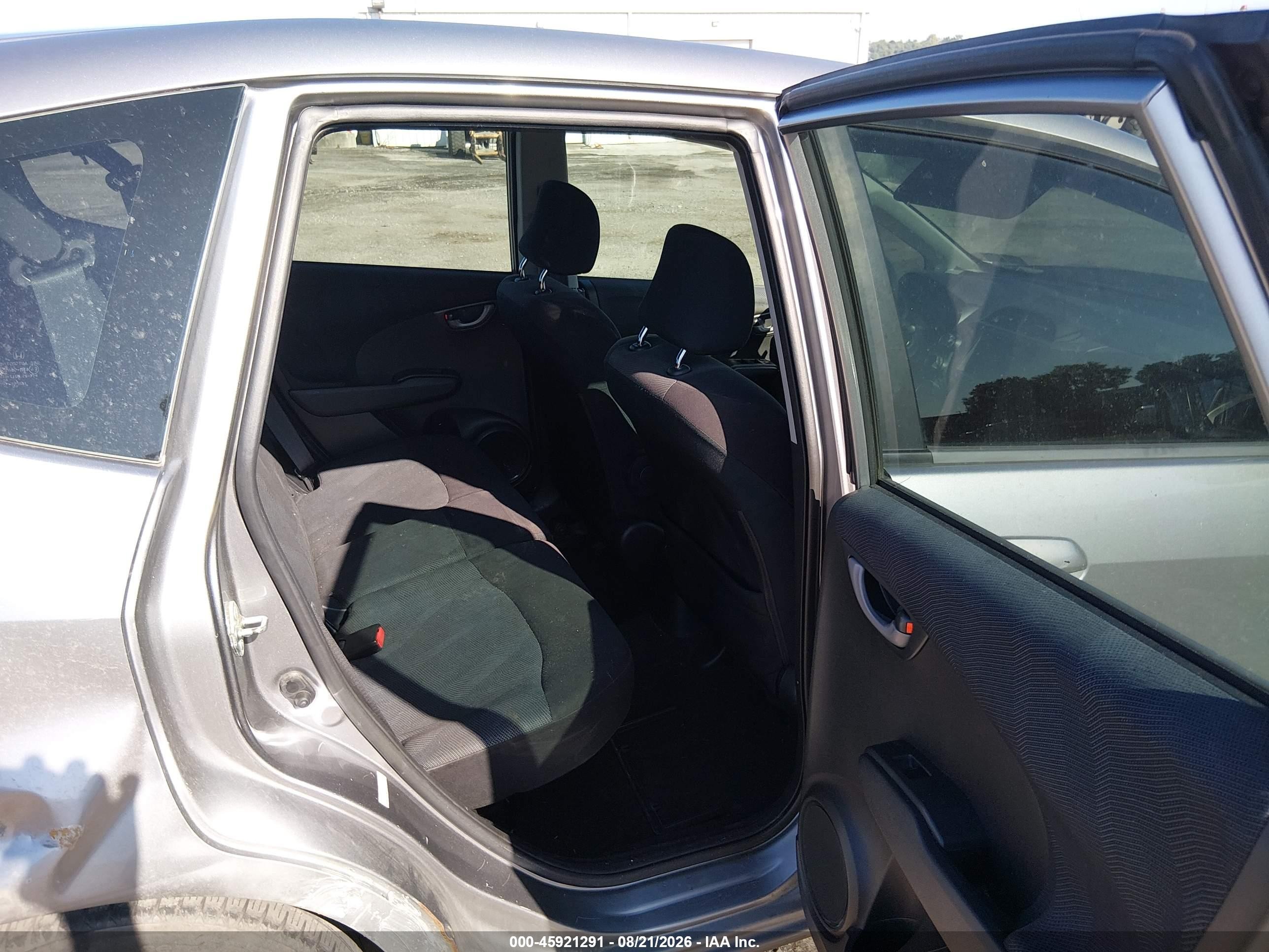 2010 Honda Fit Sport Silver vin: JHMGE8H4XAS021383