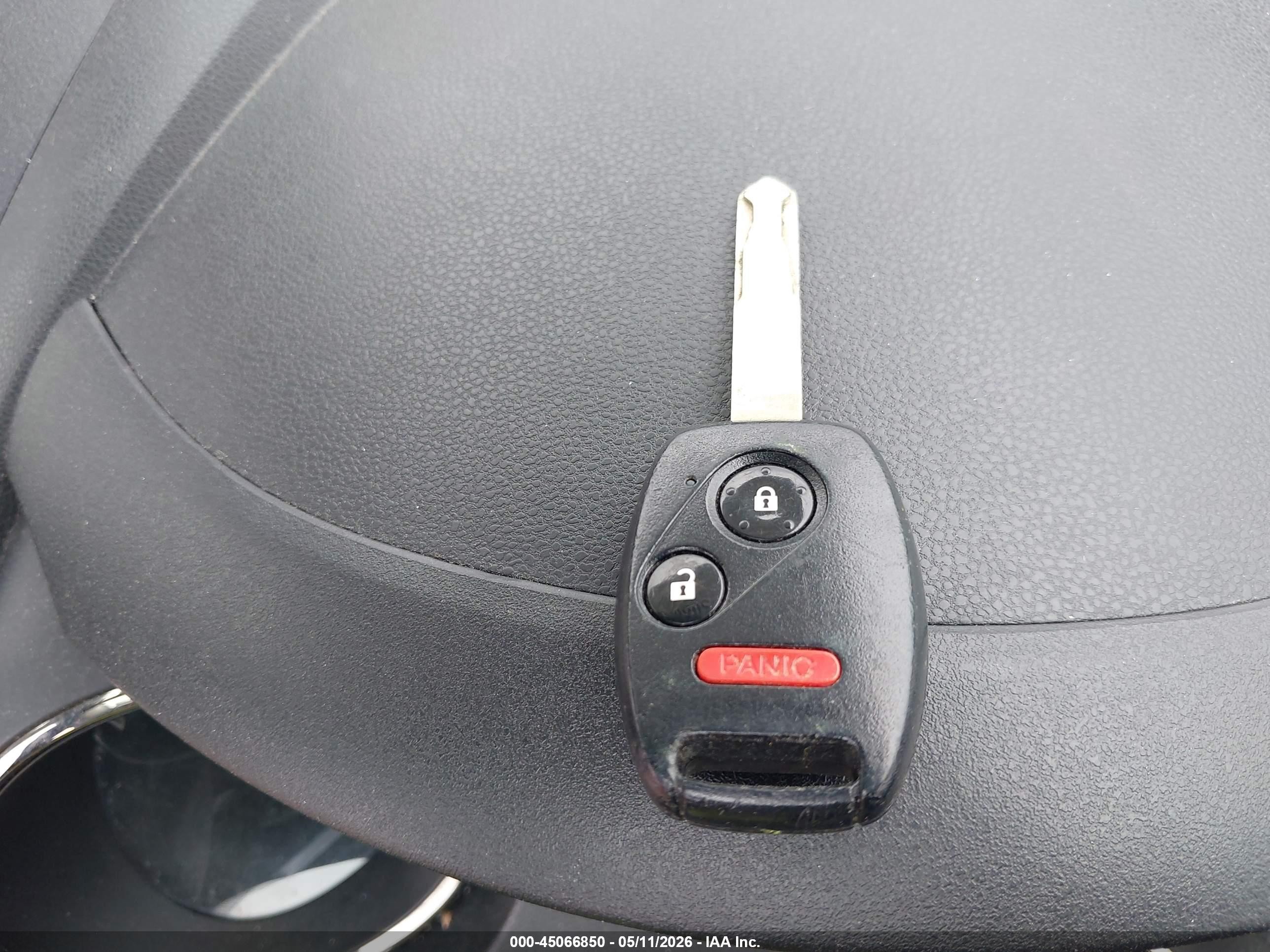 2012 Honda Fit Sport Silver vin: JHMGE8H50CC000502