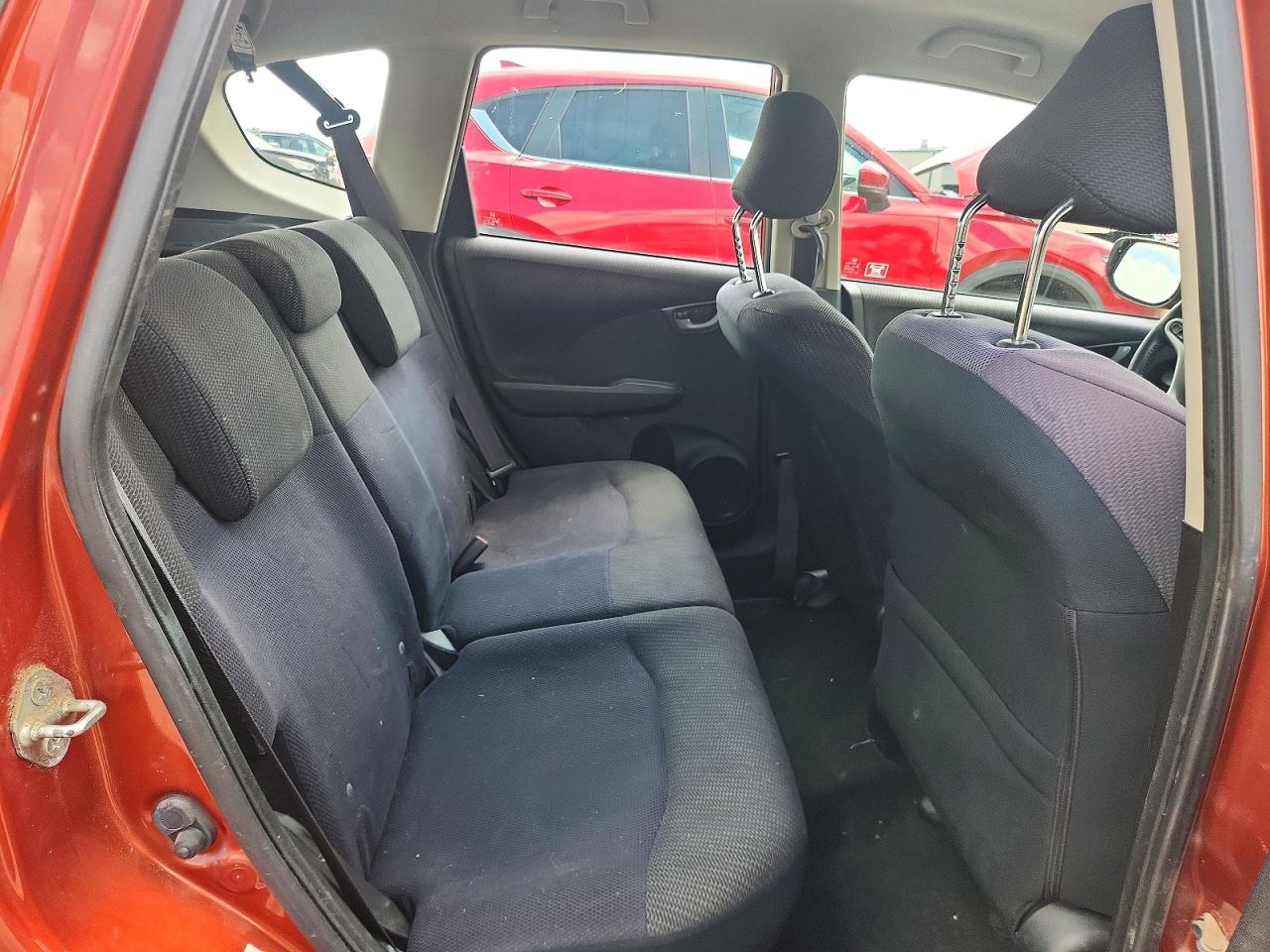 2012 Honda Fit Sport Orange vin: JHMGE8H50CC027988