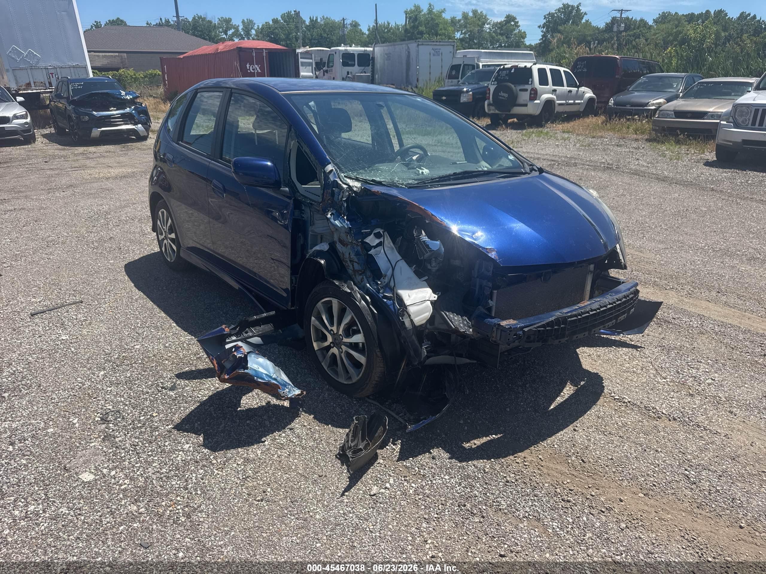 2013 Honda Fit Sport Blue vin: JHMGE8H50DC016989