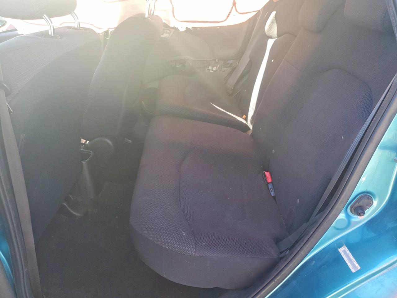 2013 Honda Fit Sport Turquoise vin: JHMGE8H50DC023523