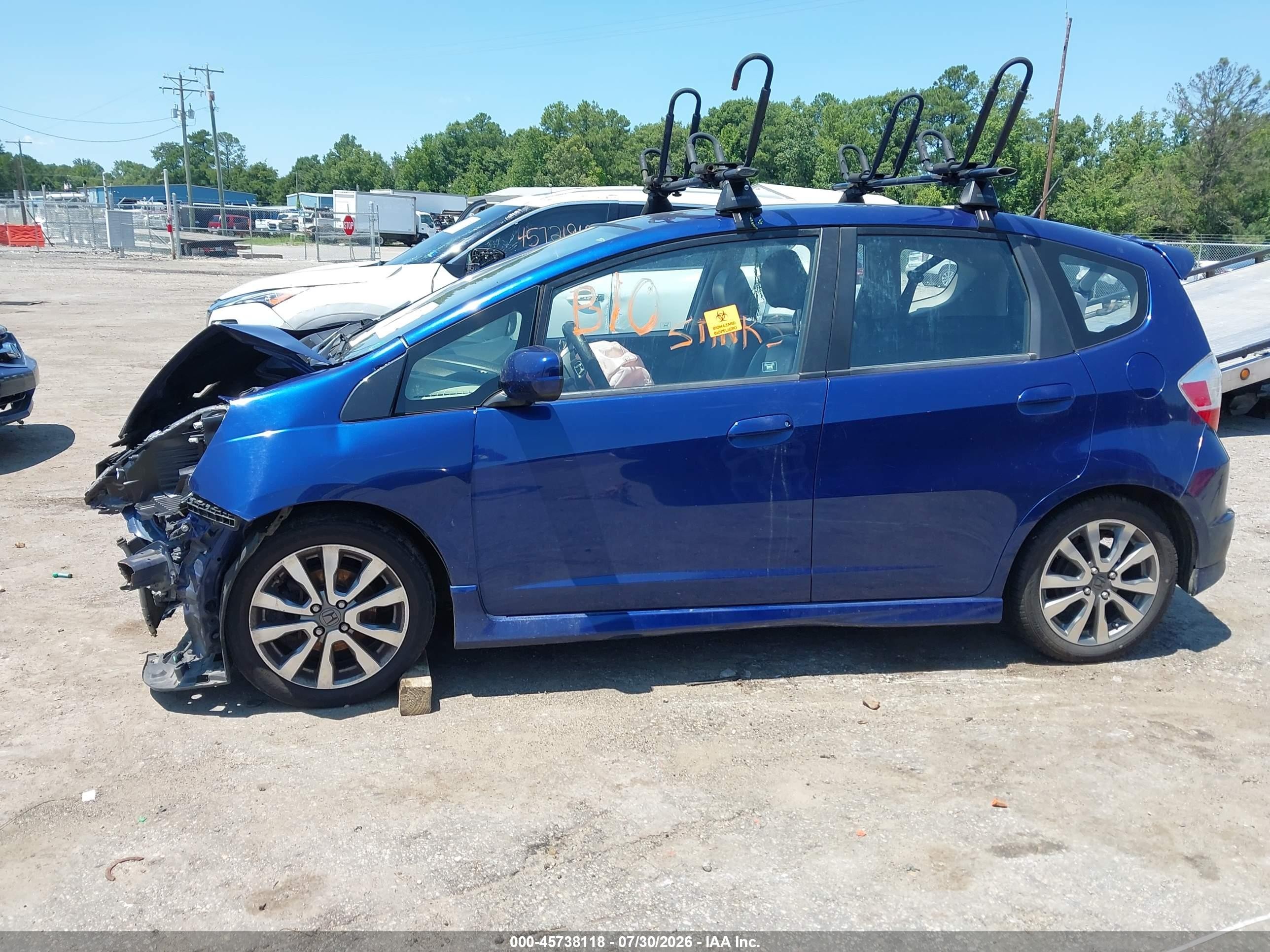 2013 Honda Fit Sport Blue vin: JHMGE8H50DC024431