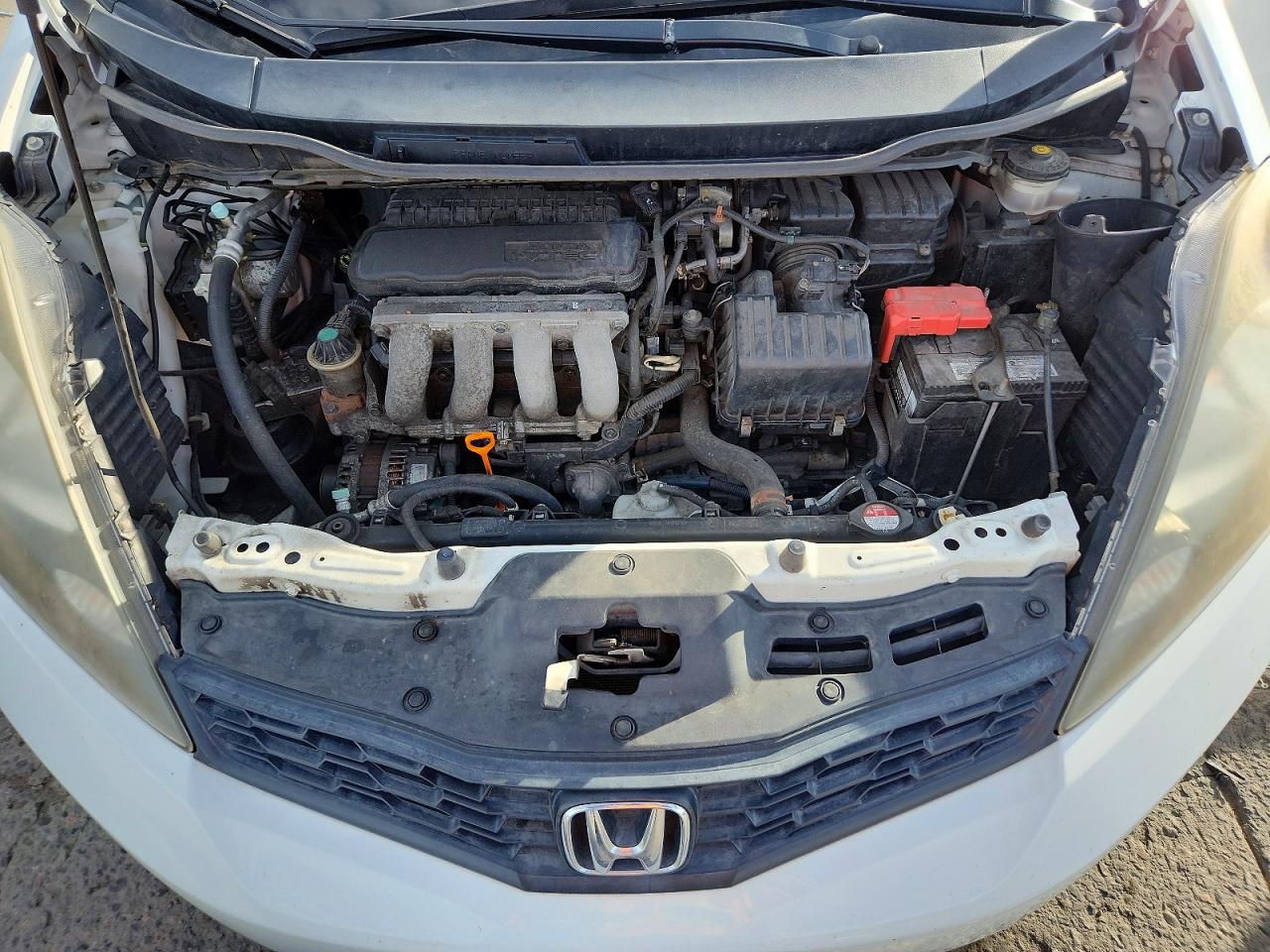 2013 Honda Fit Sport Белый vin: JHMGE8H50DC030732
