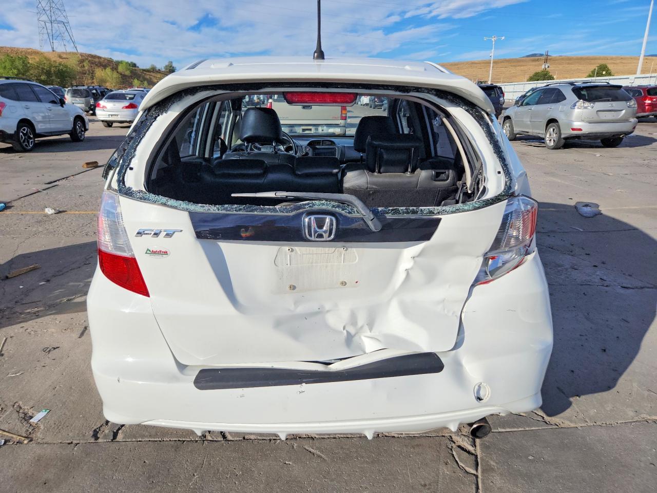 2013 Honda Fit Sport Белый vin: JHMGE8H50DC030732