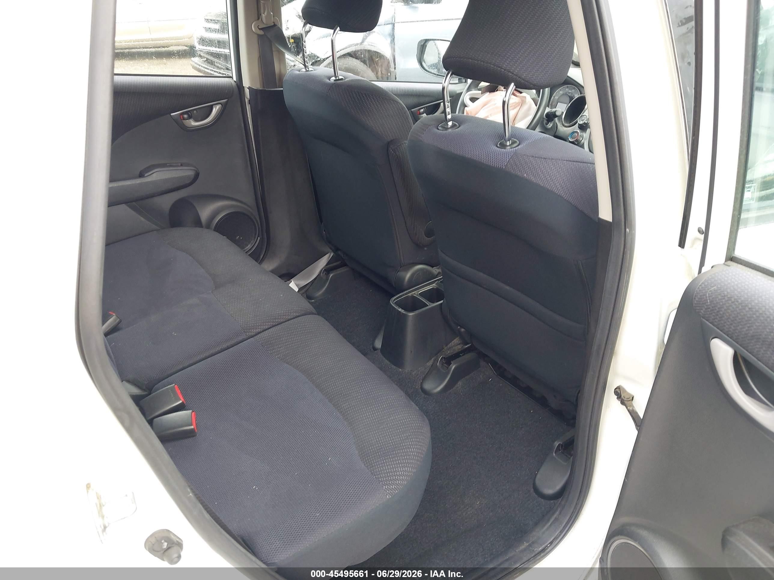 2013 Honda Fit Sport White vin: JHMGE8H50DC054514