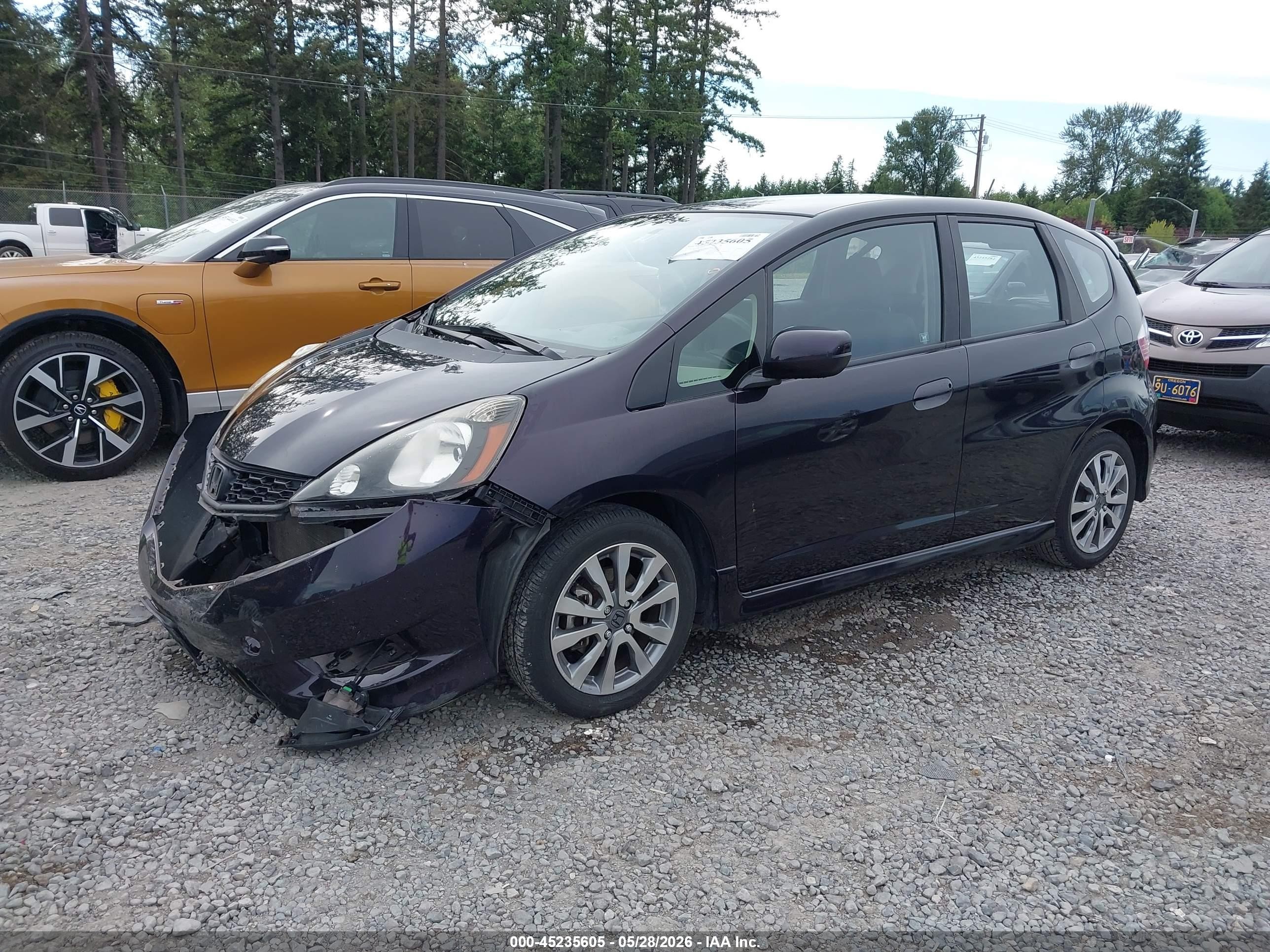 2013 Honda Fit Sport Черный vin: JHMGE8H50DC070177