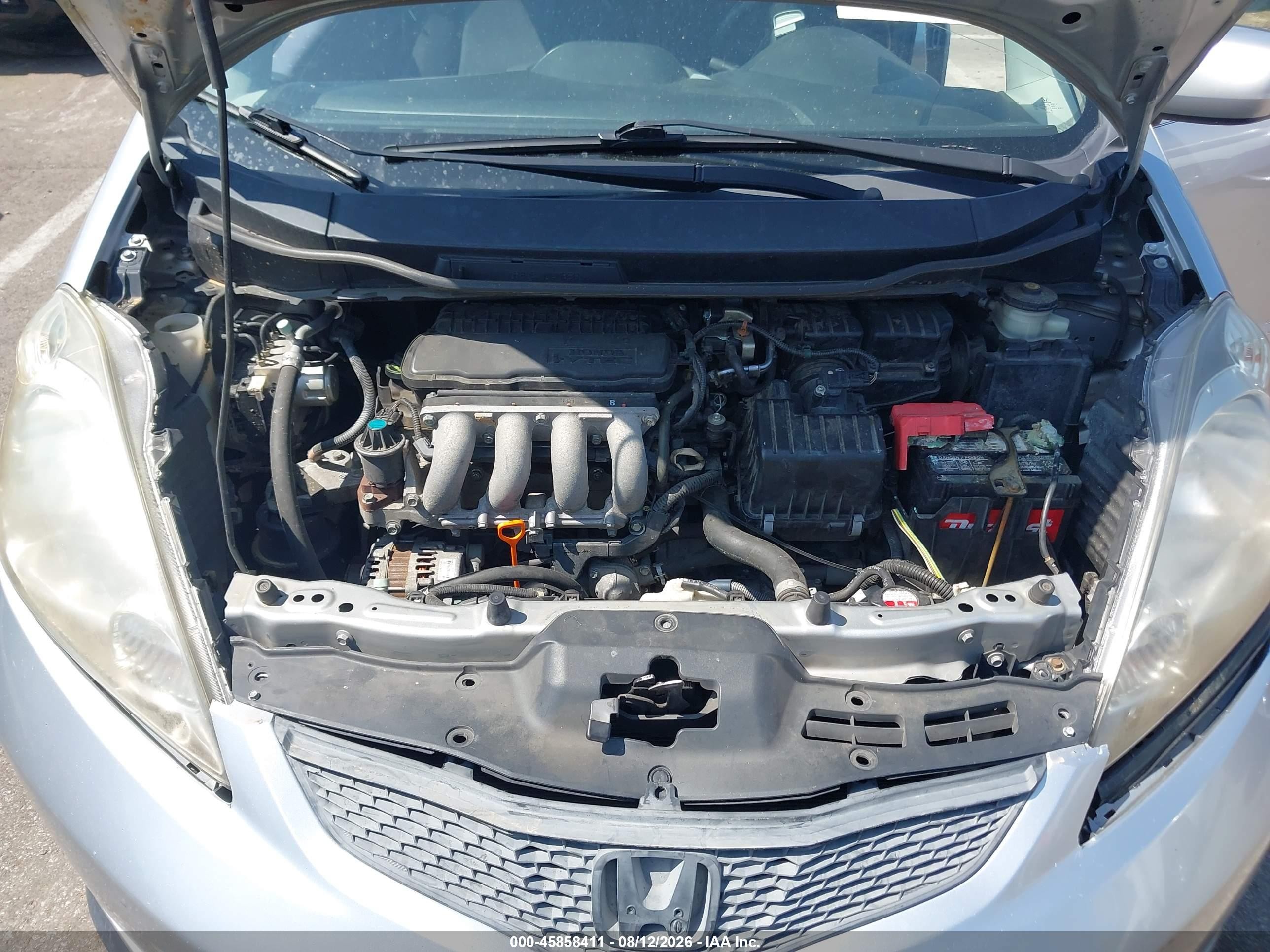 2011 Honda Fit Sport Silver vin: JHMGE8H51BC003004