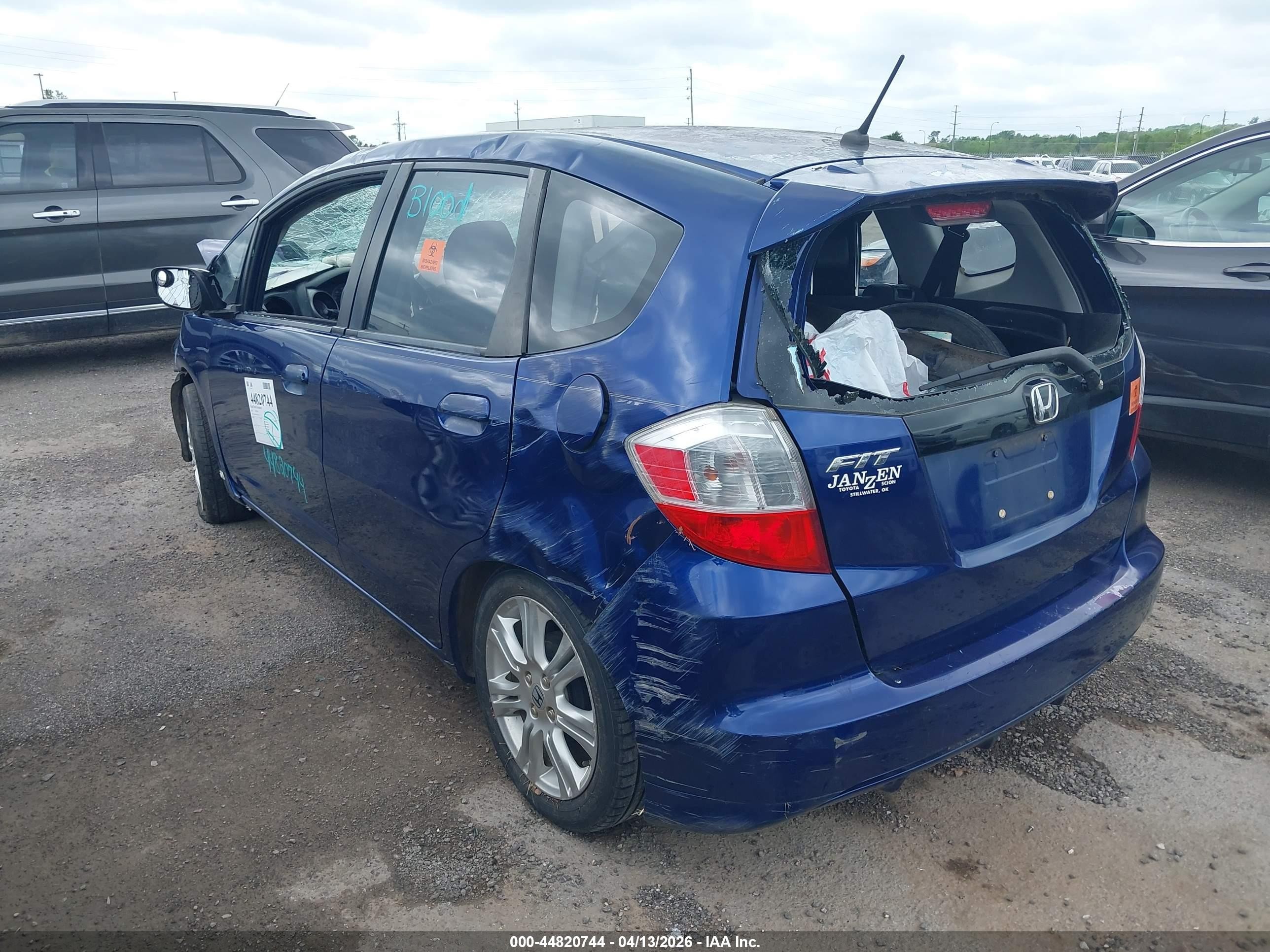 2011 Honda Fit Sport Синий vin: JHMGE8H51BC015198