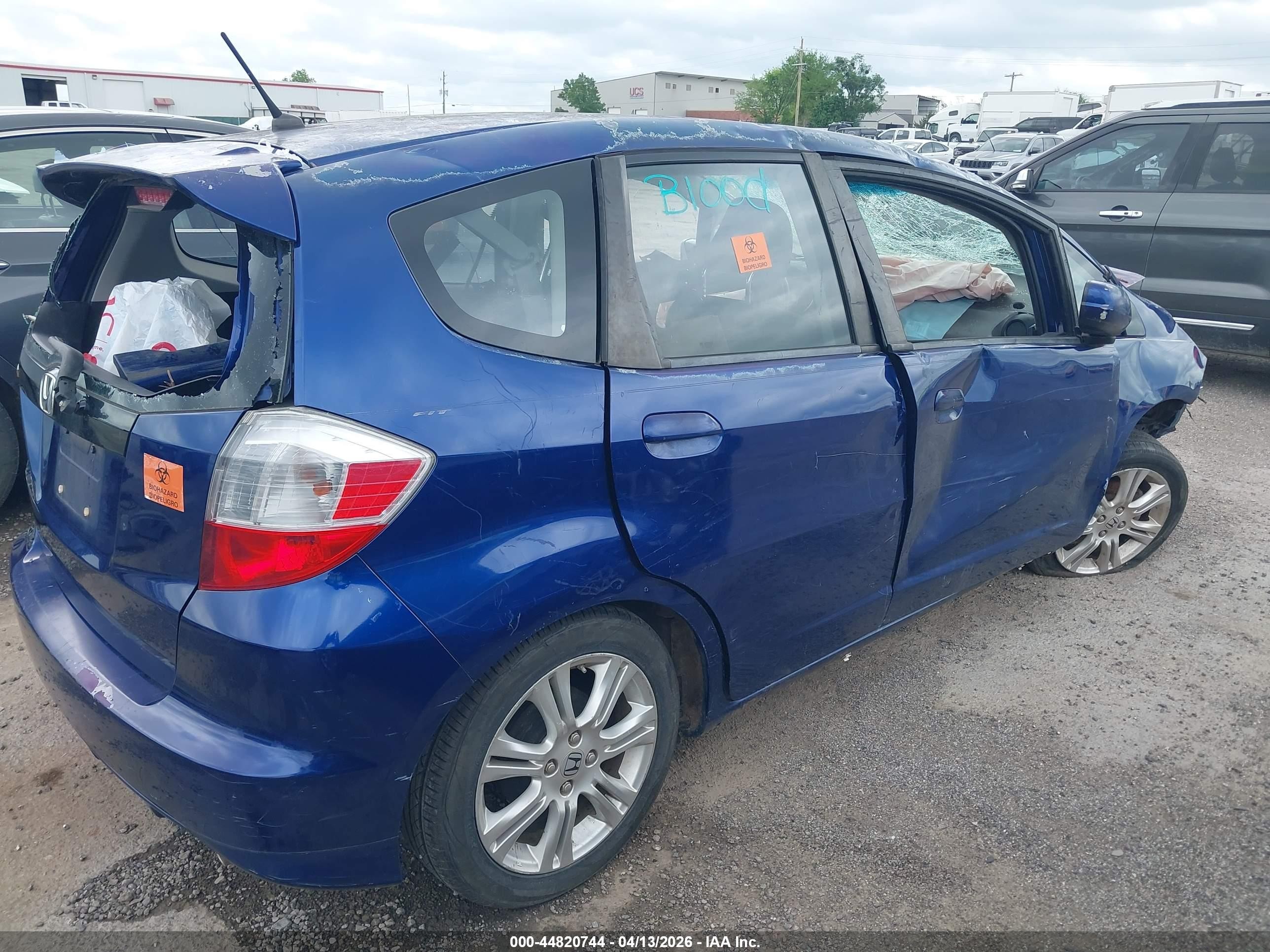 2011 Honda Fit Sport Синий vin: JHMGE8H51BC015198