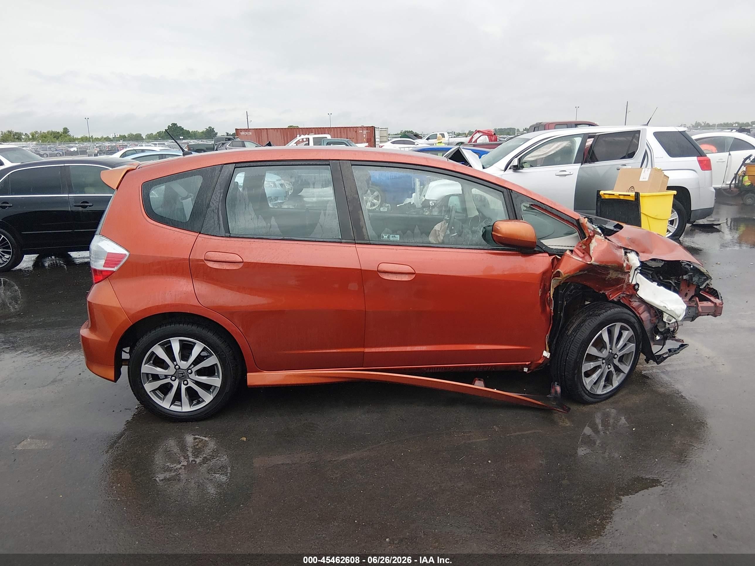2012 Honda Fit Sport Orange vin: JHMGE8H51CC038434