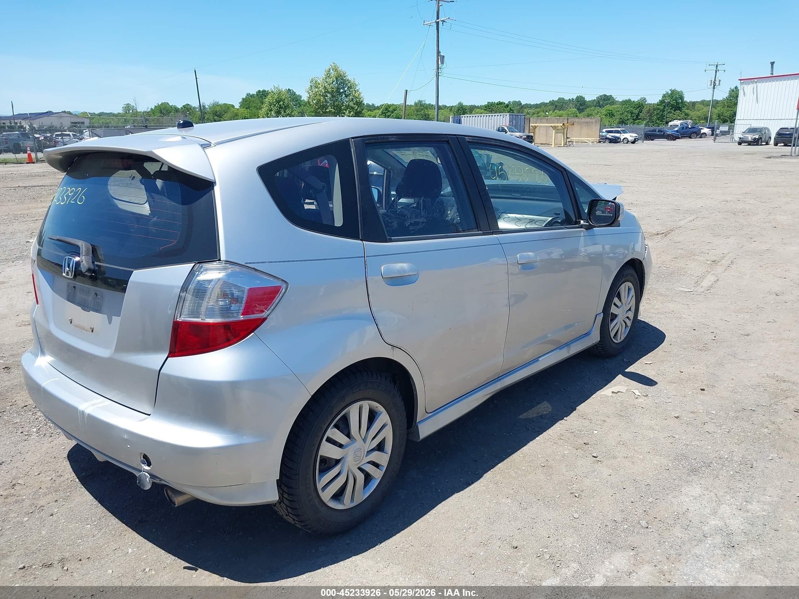 2012 Honda Fit Sport Silver vin: JHMGE8H51CS004760