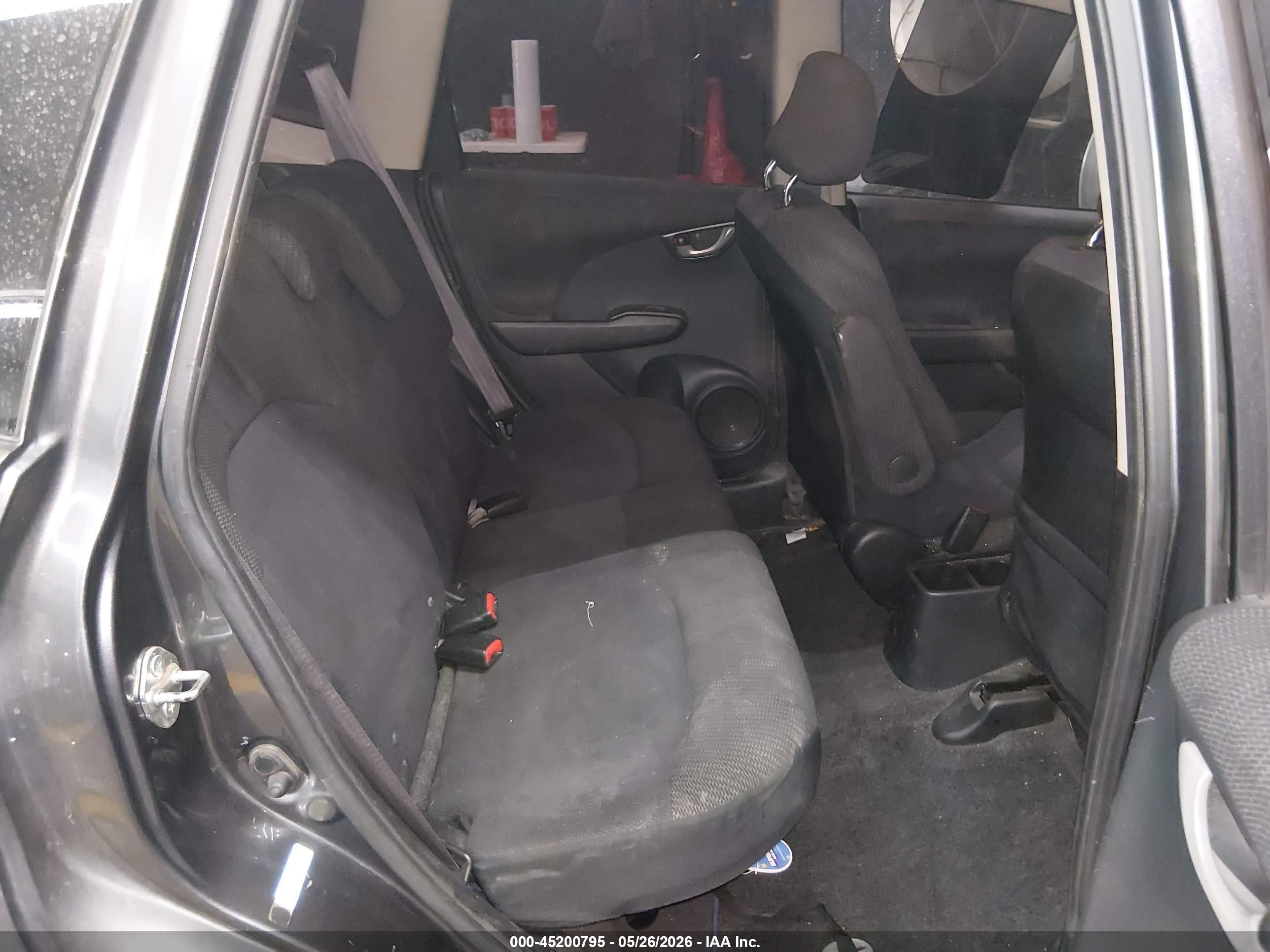 2013 Honda Fit Sport Gray vin: JHMGE8H51DC011168