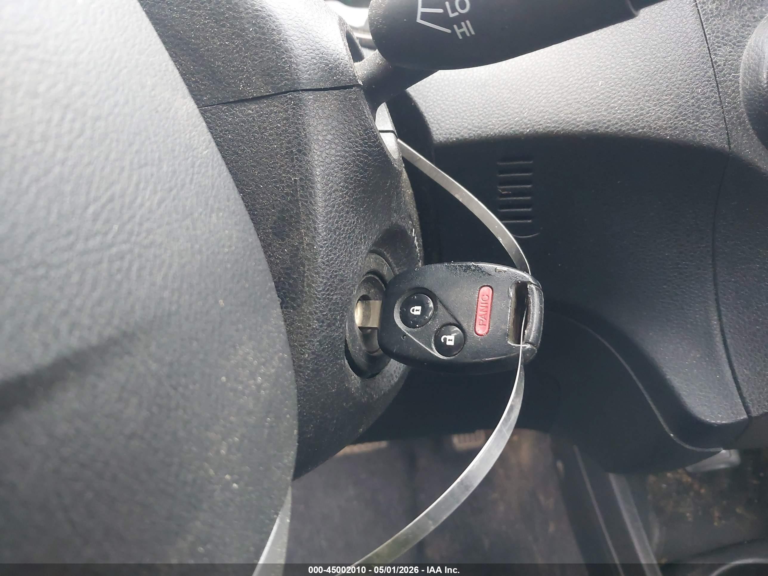2013 Honda Fit Sport Silver vin: JHMGE8H51DC015477