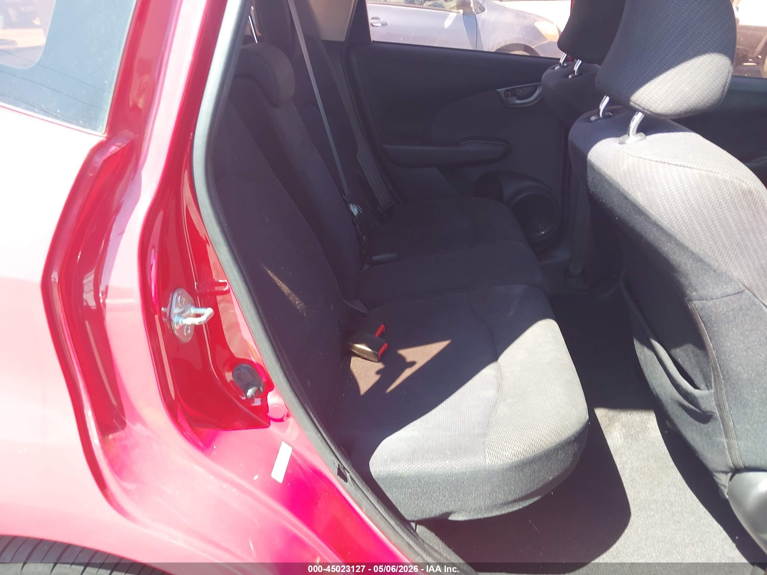 2013 Honda Fit Sport Красный vin: JHMGE8H51DC031761