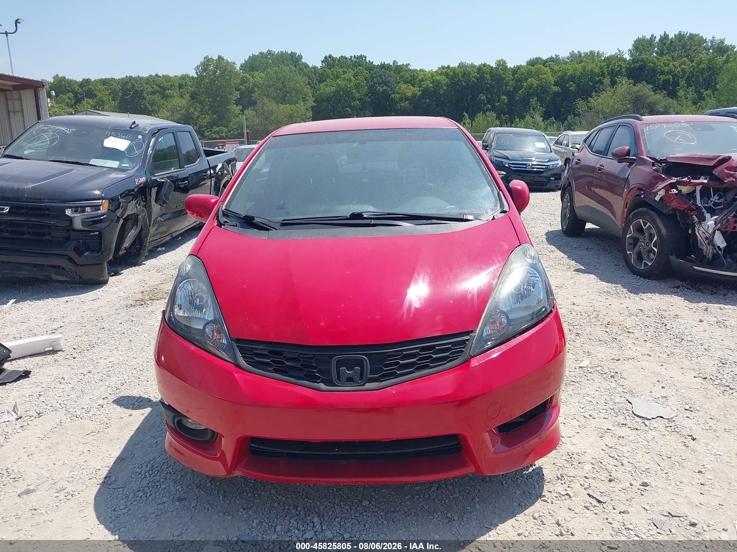 2013 Honda Fit Sport Red vin: JHMGE8H51DC041447