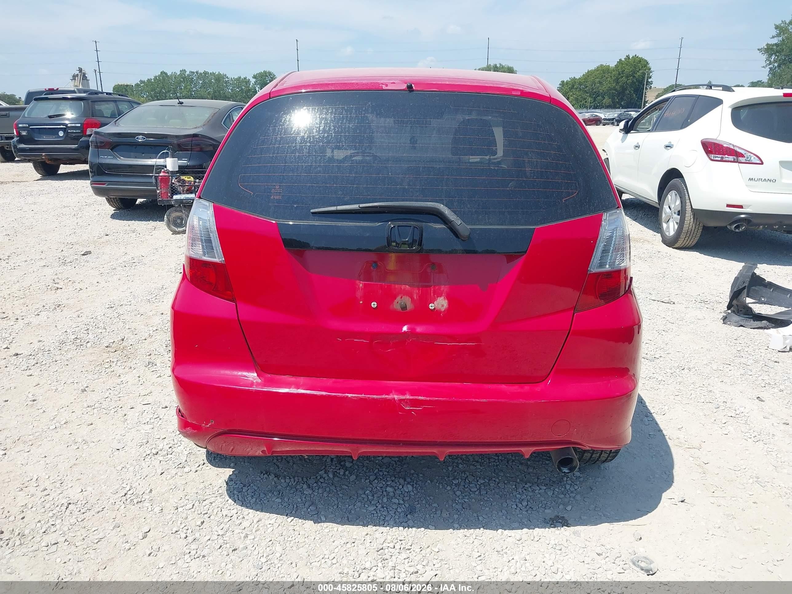 2013 Honda Fit Sport Red vin: JHMGE8H51DC041447