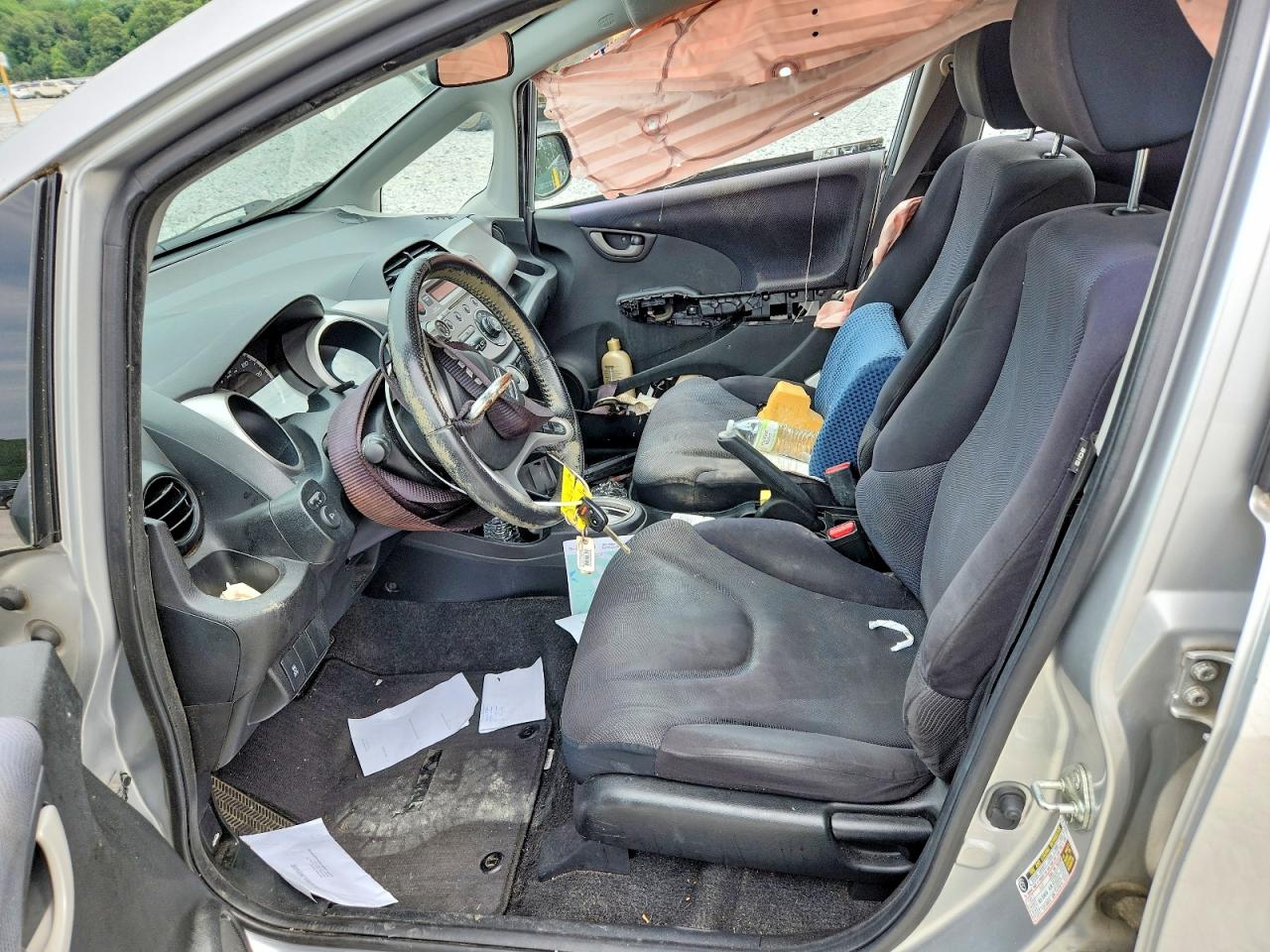 2011 Honda Fit Sport Silver vin: JHMGE8H52BC002993