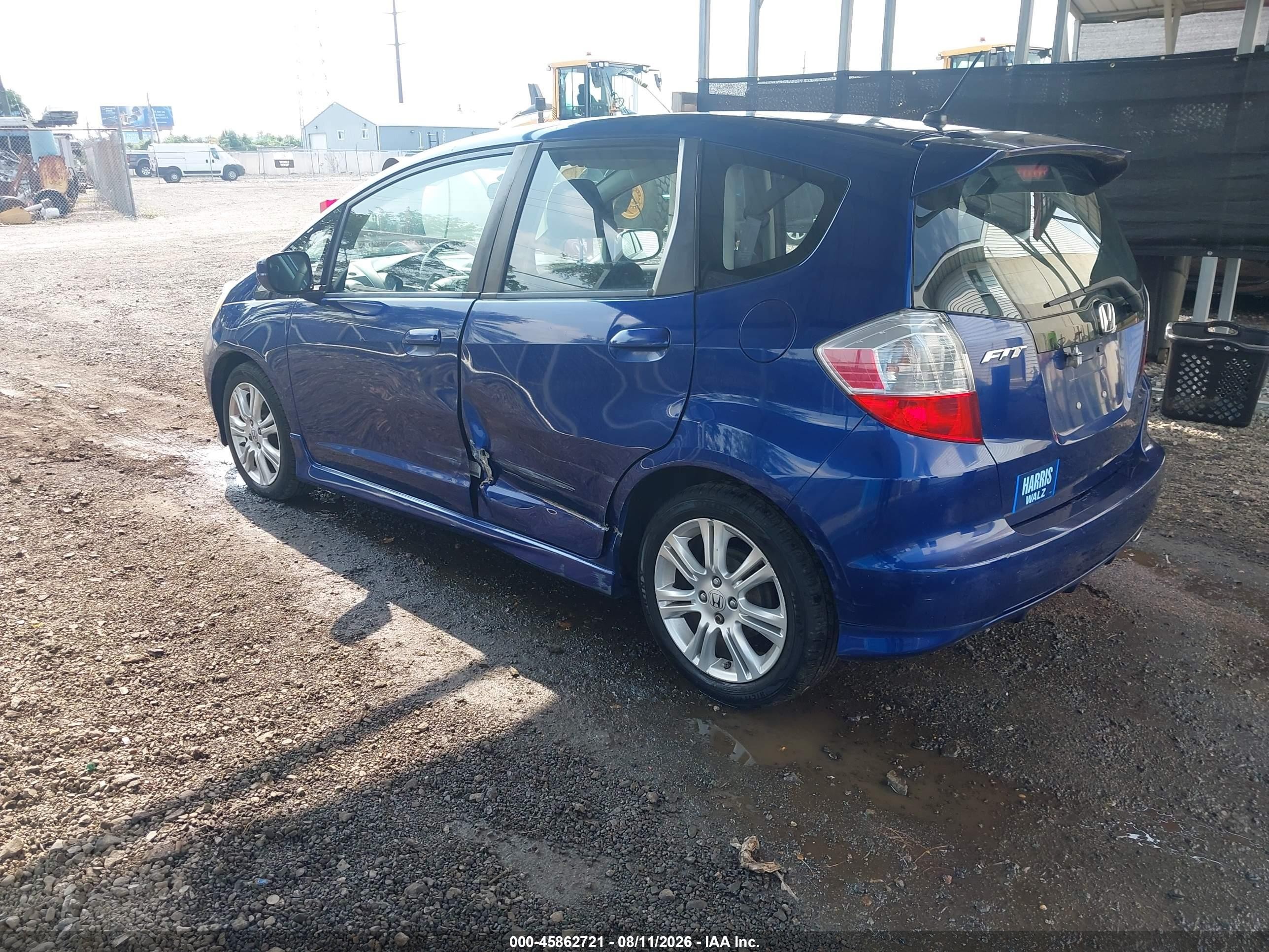 2011 Honda Fit Sport Blue vin: JHMGE8H52BC021527