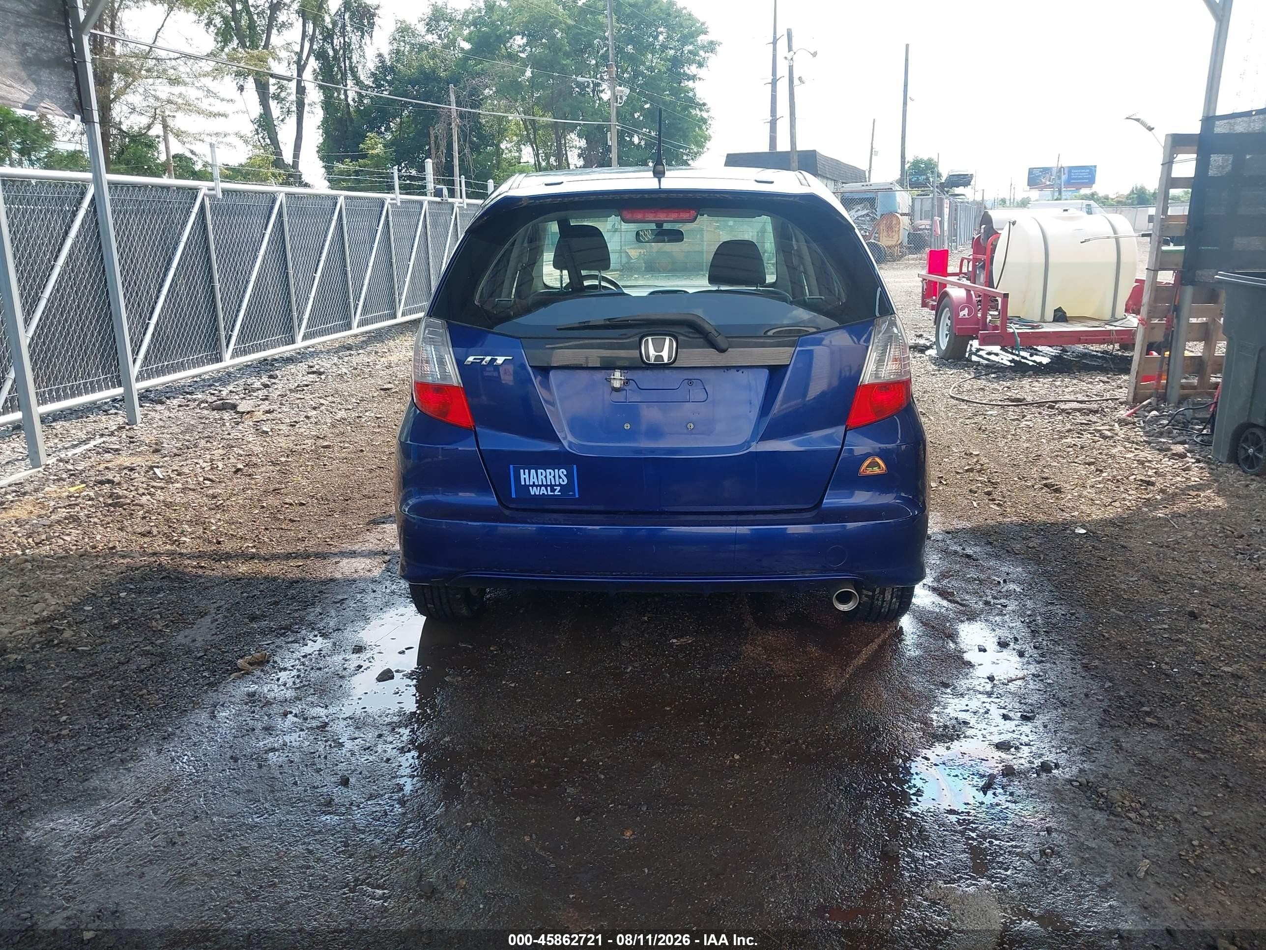 2011 Honda Fit Sport Blue vin: JHMGE8H52BC021527