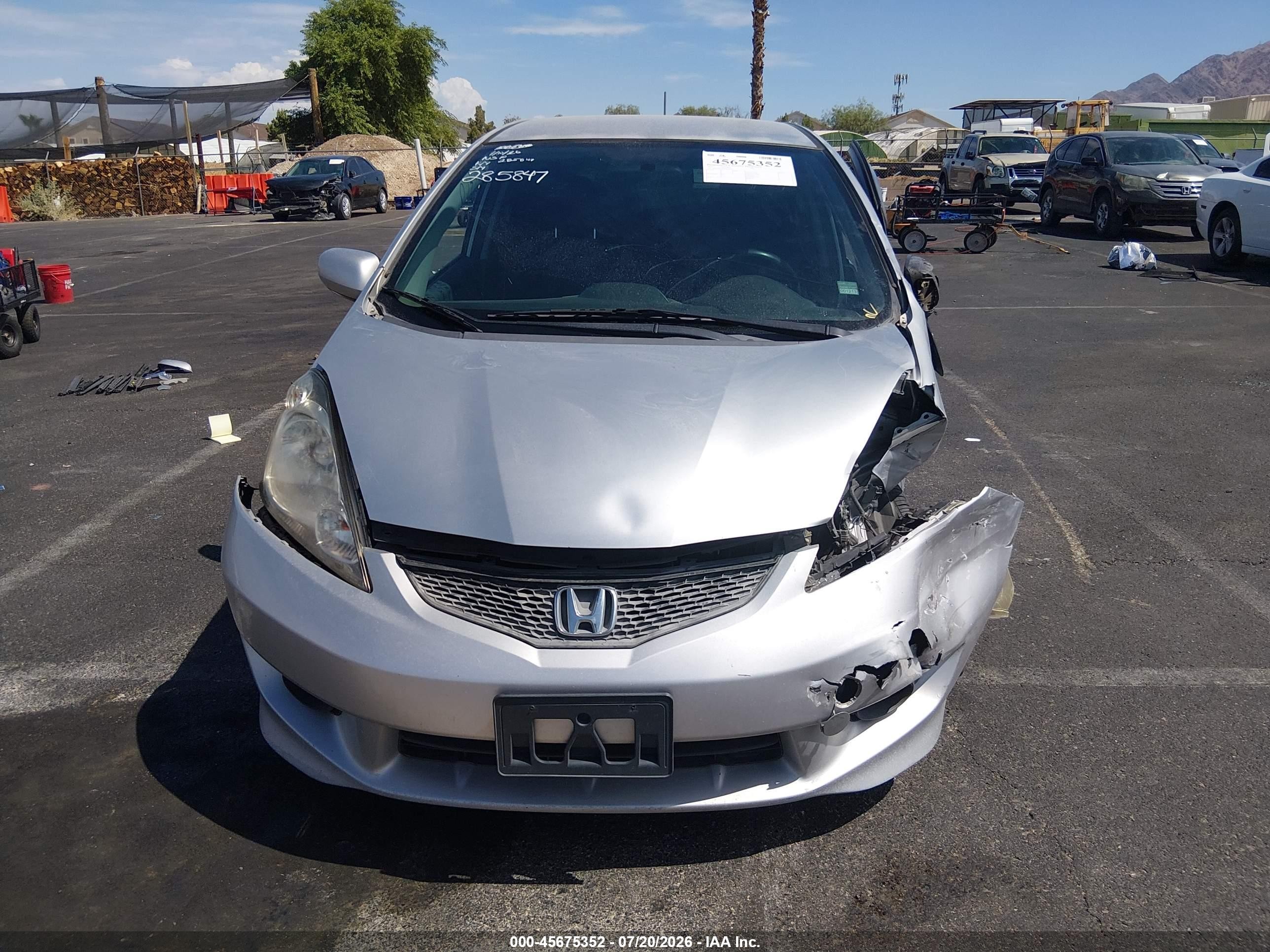 2011 Honda Fit Sport Gray vin: JHMGE8H52BS003518
