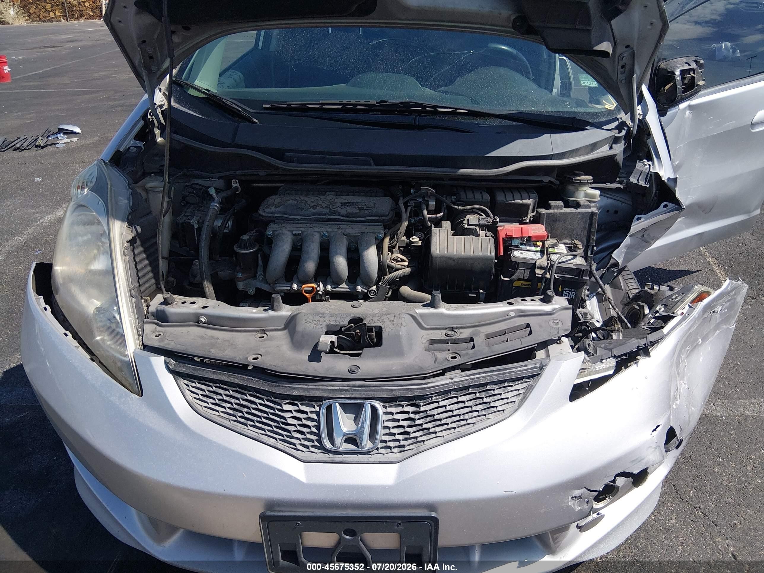 2011 Honda Fit Sport Gray vin: JHMGE8H52BS003518