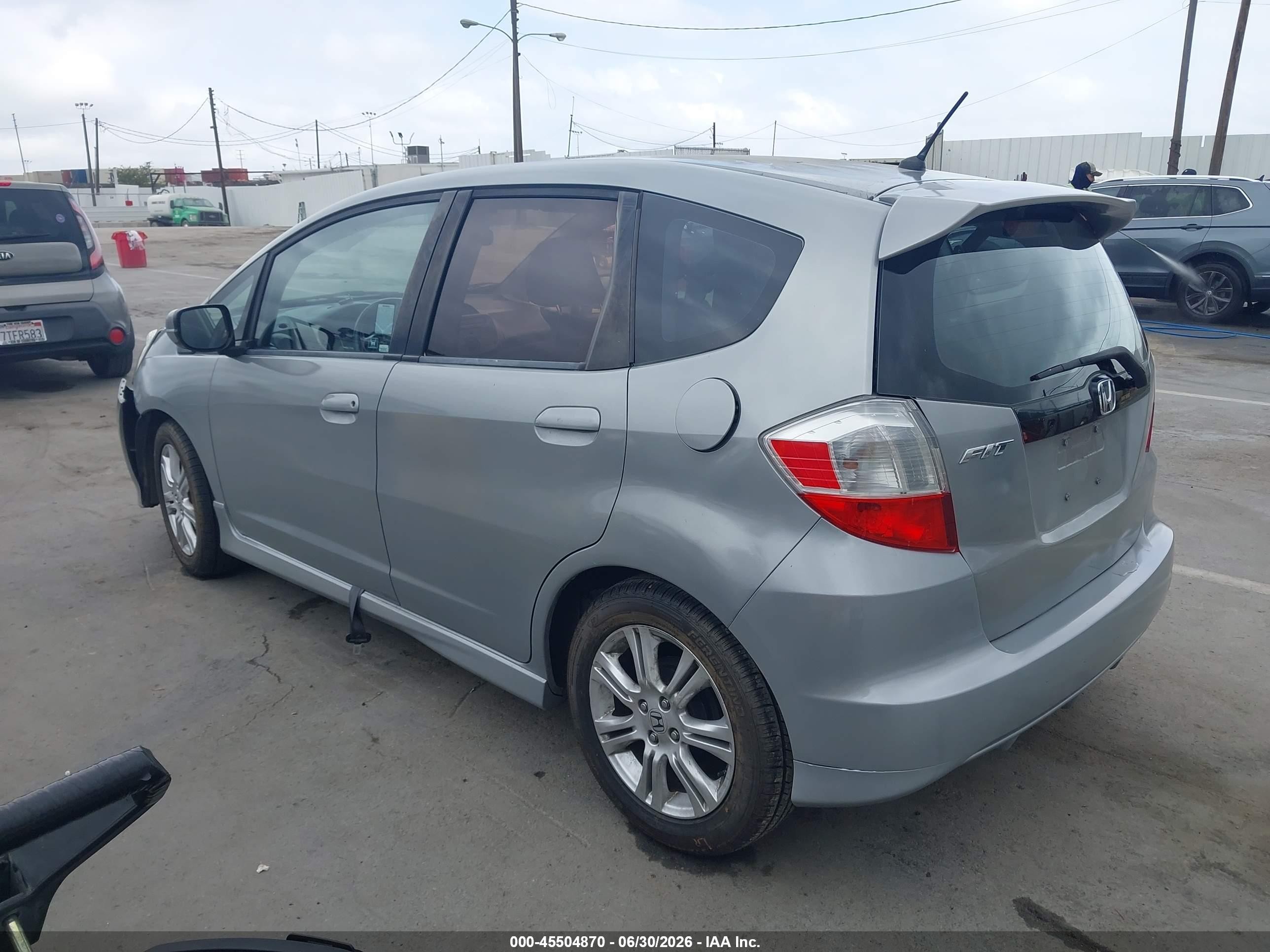 2011 Honda Fit Sport Gray vin: JHMGE8H52BS003650