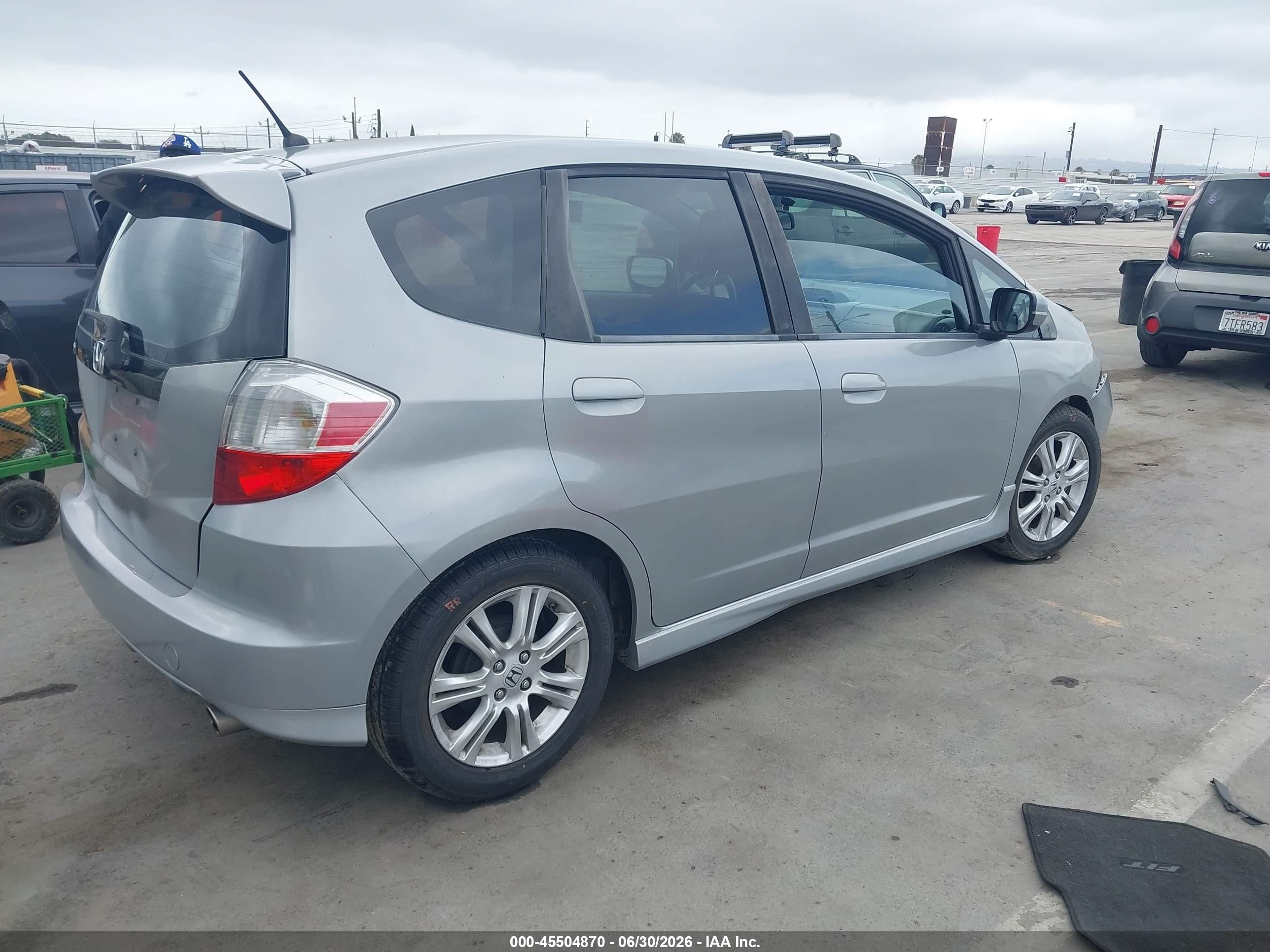 2011 Honda Fit Sport Gray vin: JHMGE8H52BS003650