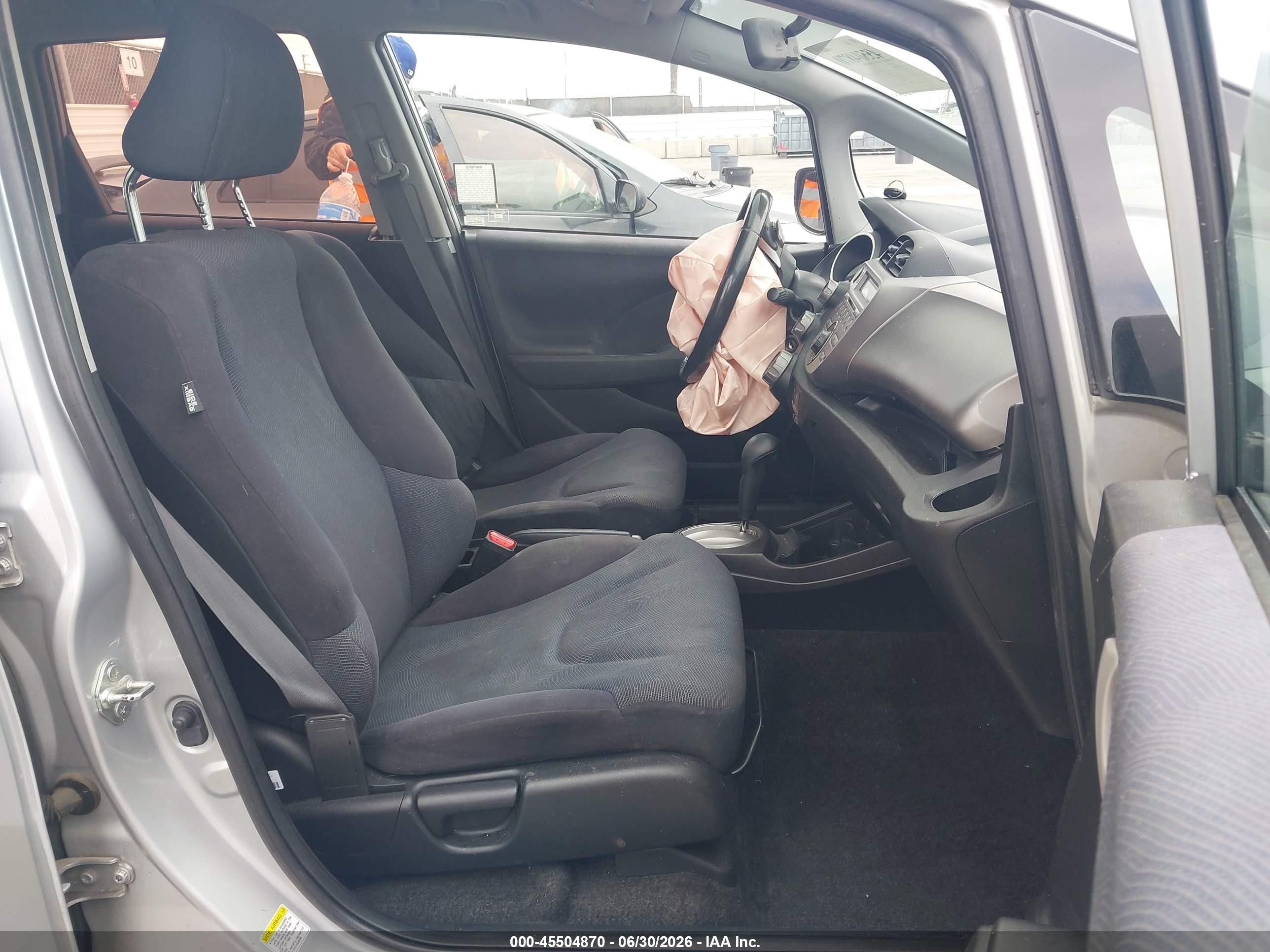 2011 Honda Fit Sport Gray vin: JHMGE8H52BS003650