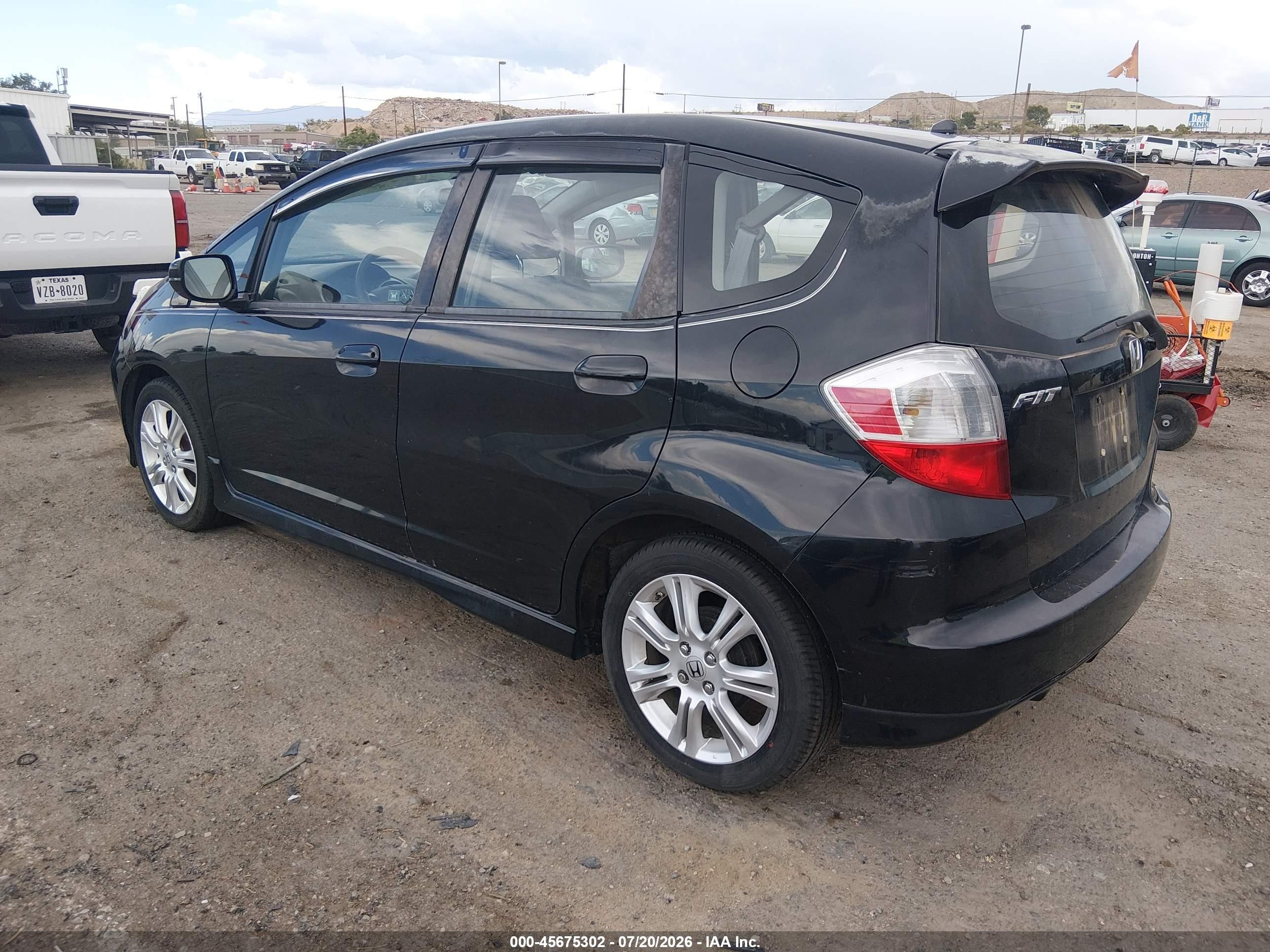 2011 Honda Fit Sport Black vin: JHMGE8H52BS003941