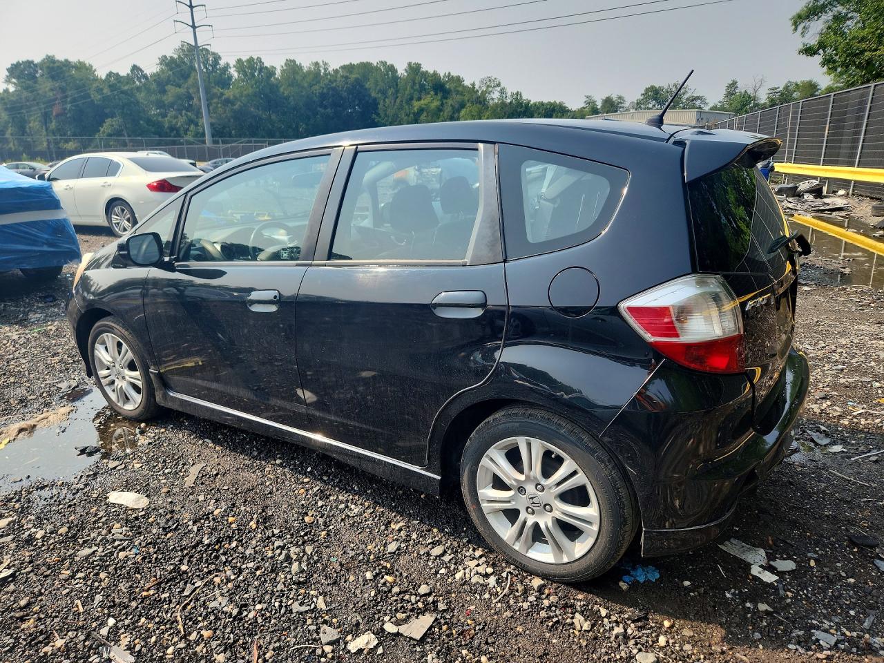 2011 Honda Fit Sport Black vin: JHMGE8H52BS010422
