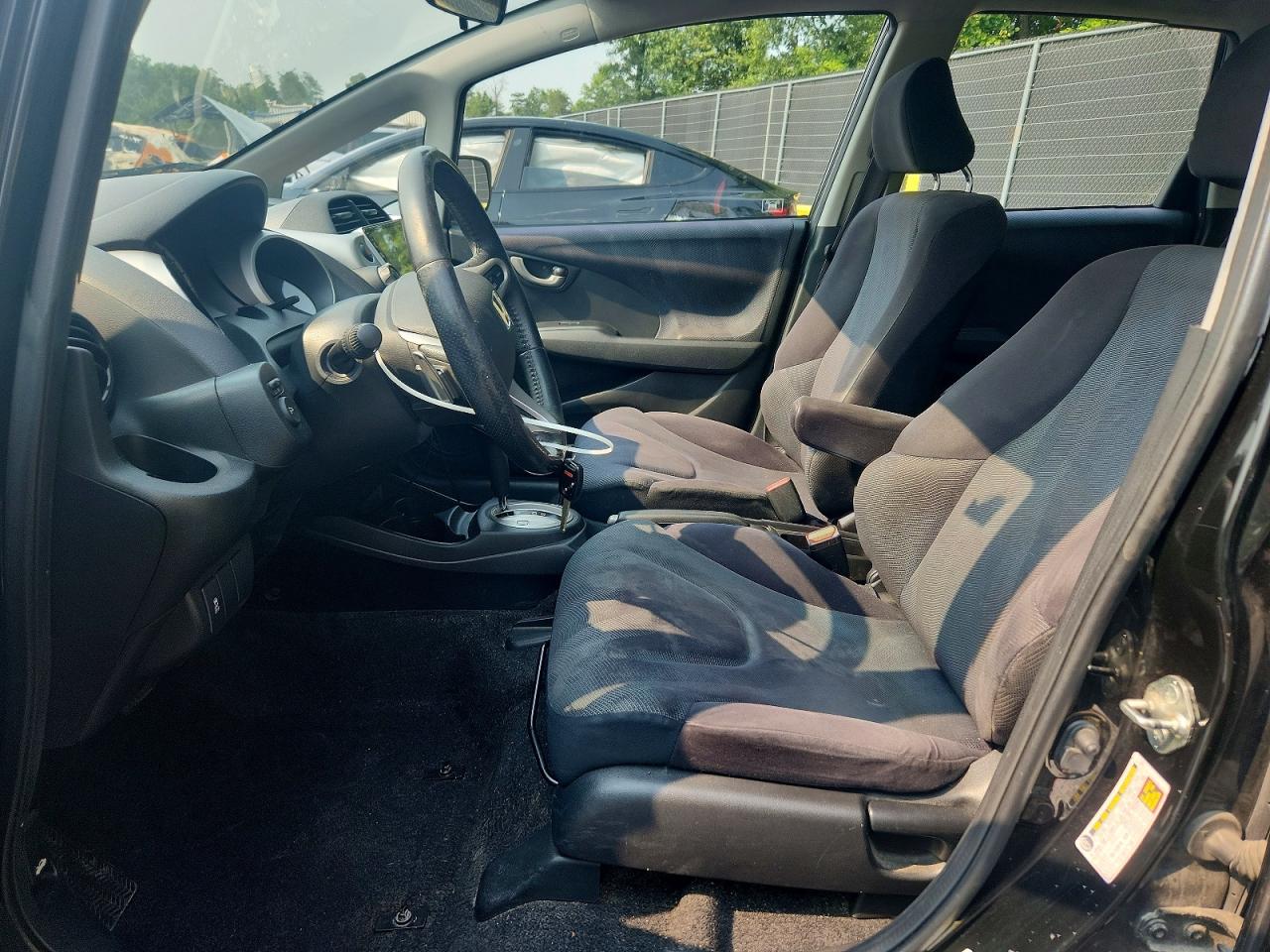 2011 Honda Fit Sport Black vin: JHMGE8H52BS010422