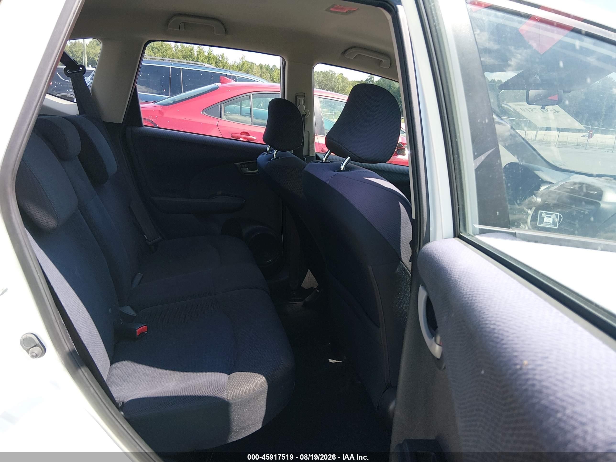 2012 Honda Fit Sport White vin: JHMGE8H52CC001585